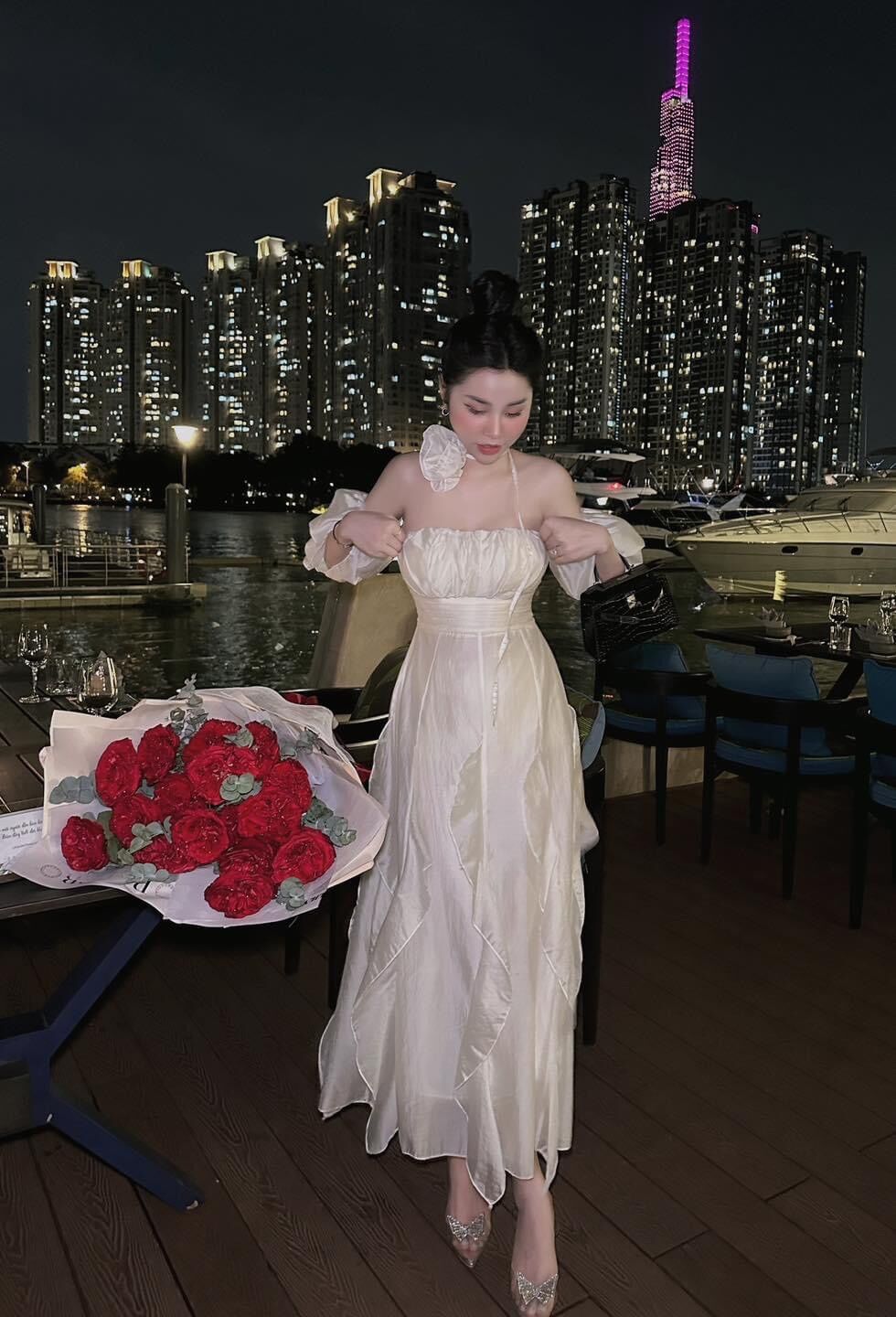 Váy đầm tơ nhăn bèo kèm hoa kh