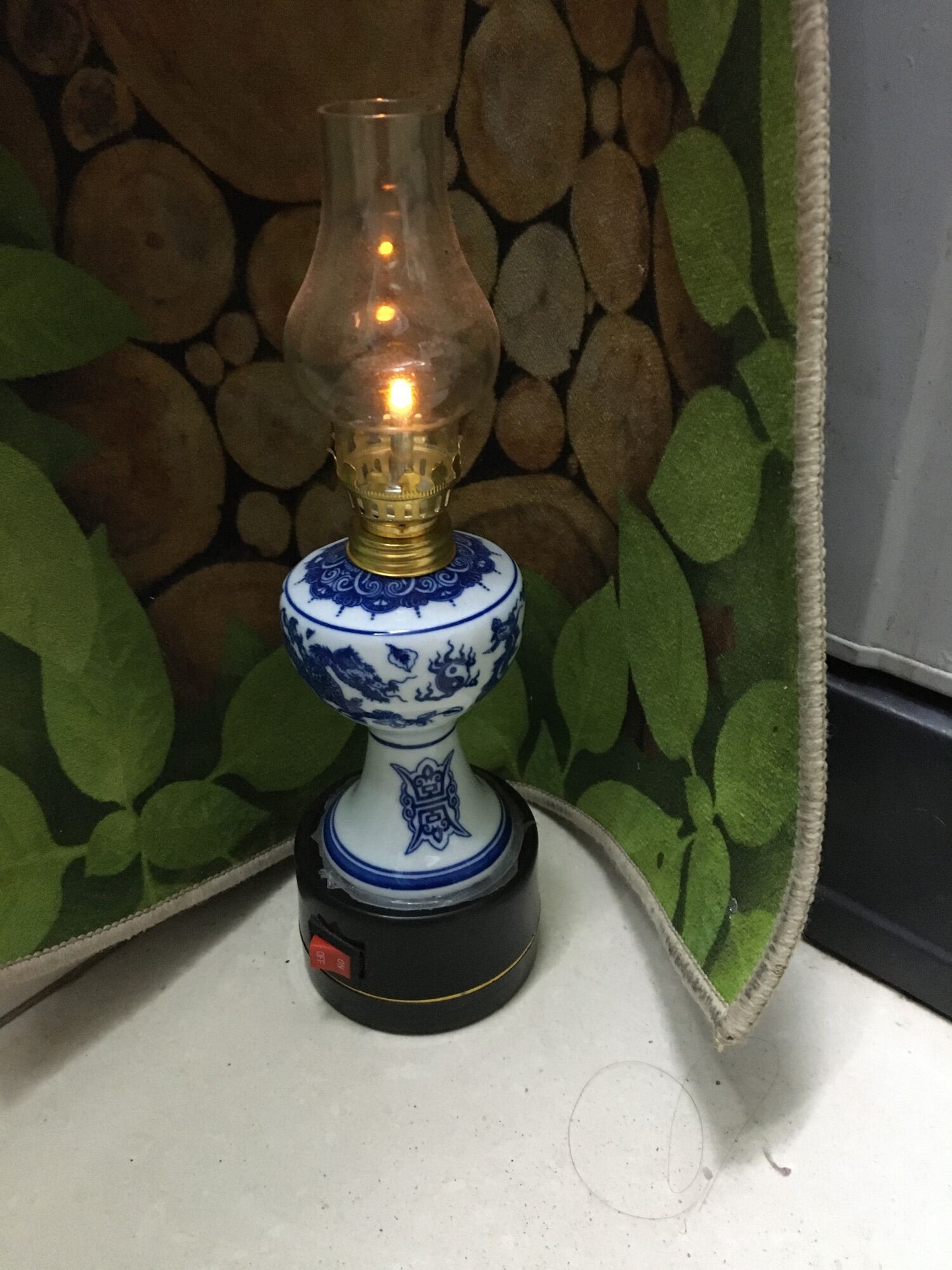 Đèn thờ dầu dùng pin men Lam gốm Bát Tràng đẹp