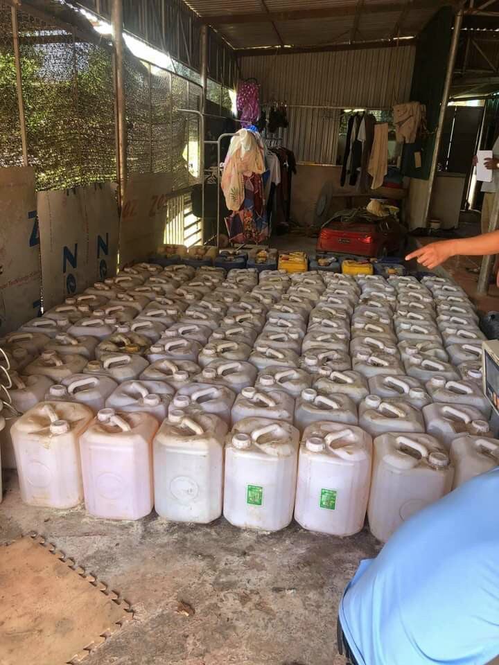 Tinh Dầu Sả mường tè lai châu