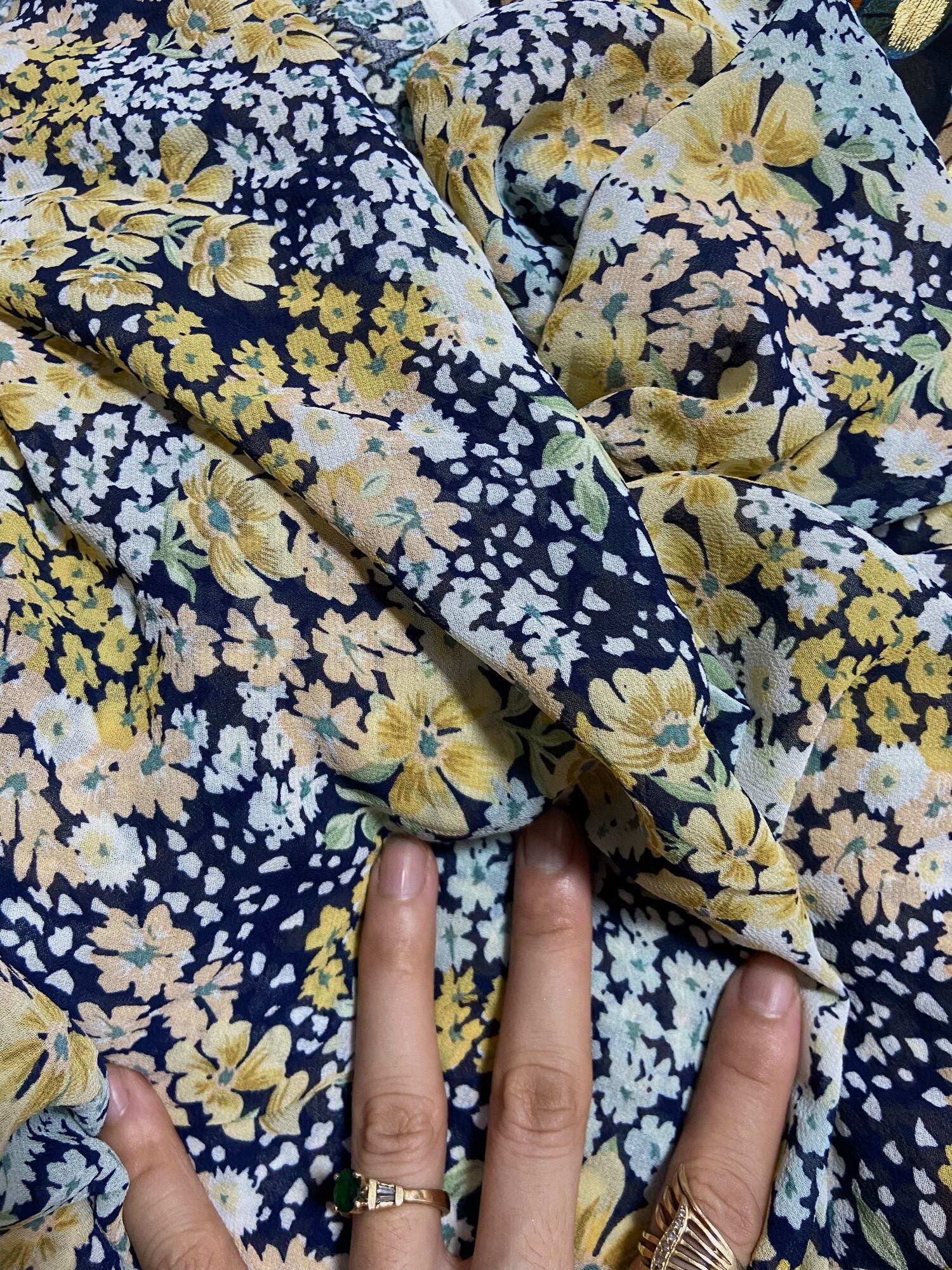 1m9 vải lụa hoa nhí mềm mịn mát giản nhẹ khổ 1m5(K1)