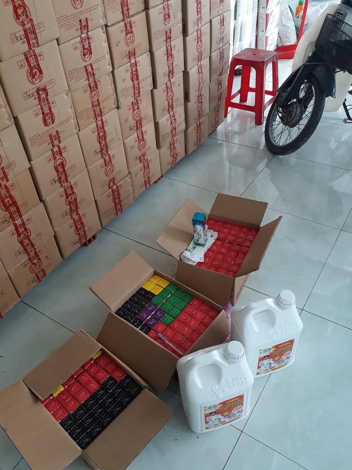 6 CHAI NƯỚC XẢ VẢI KHÔ ( 6 màu ) LÂM ĐẠI PHÚC