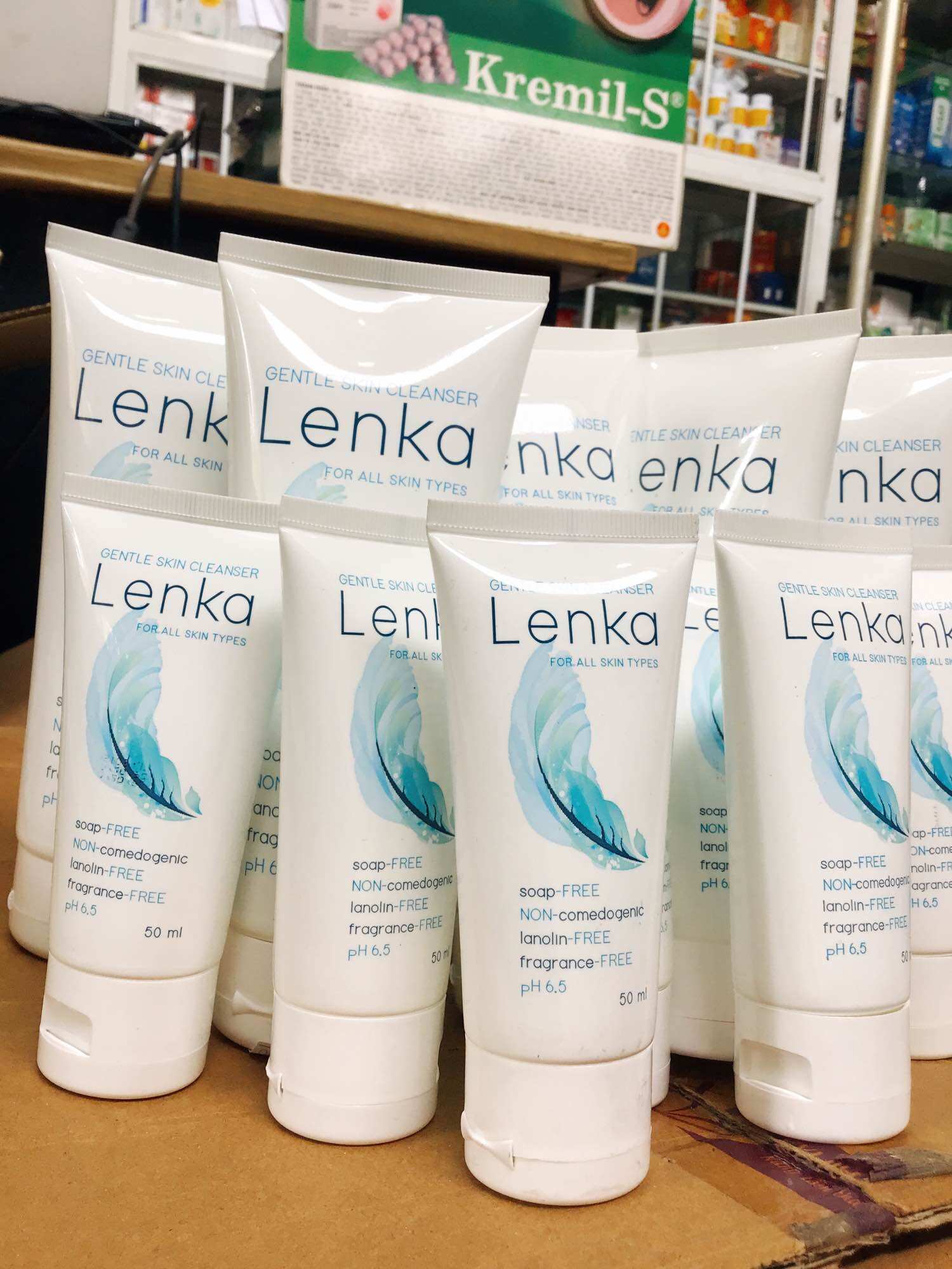 Sữa rửa mặt Lenka