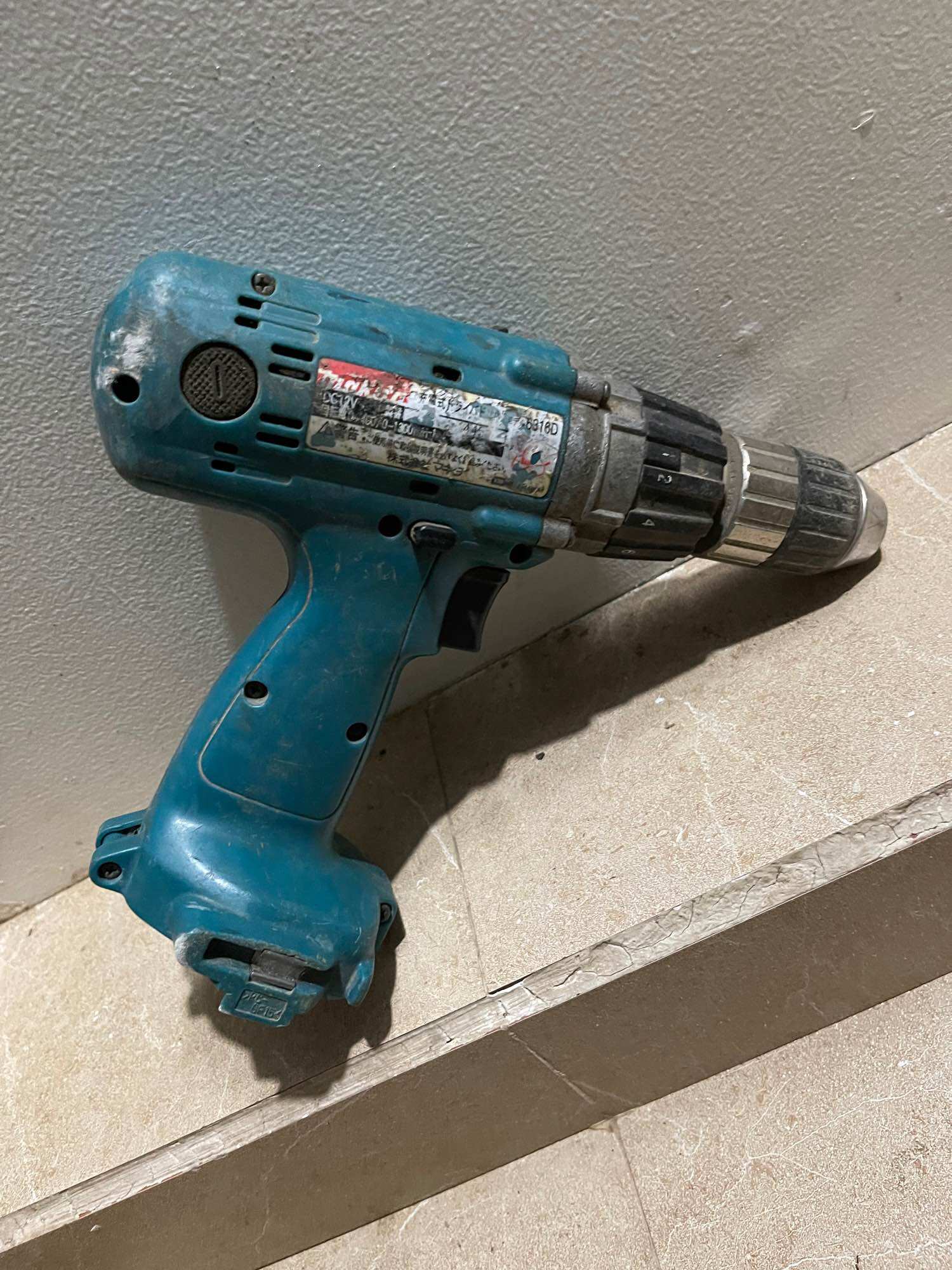 Khoan makita 12v