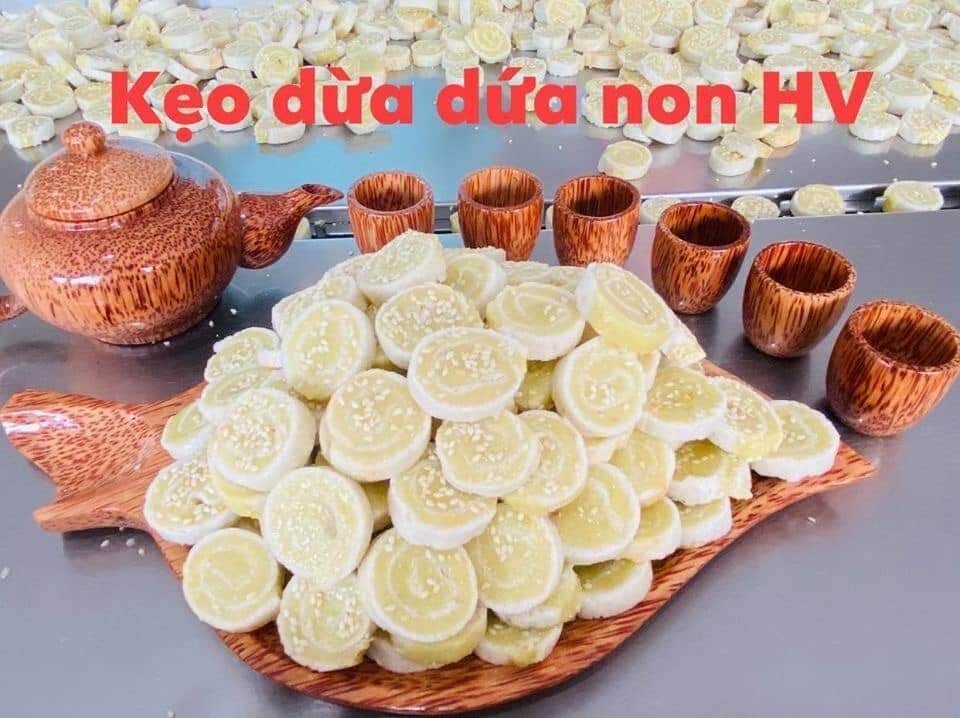 Kẹo dừa dứa non Hồng Vân 500g (Kẹo dừa non ít ngọt)
