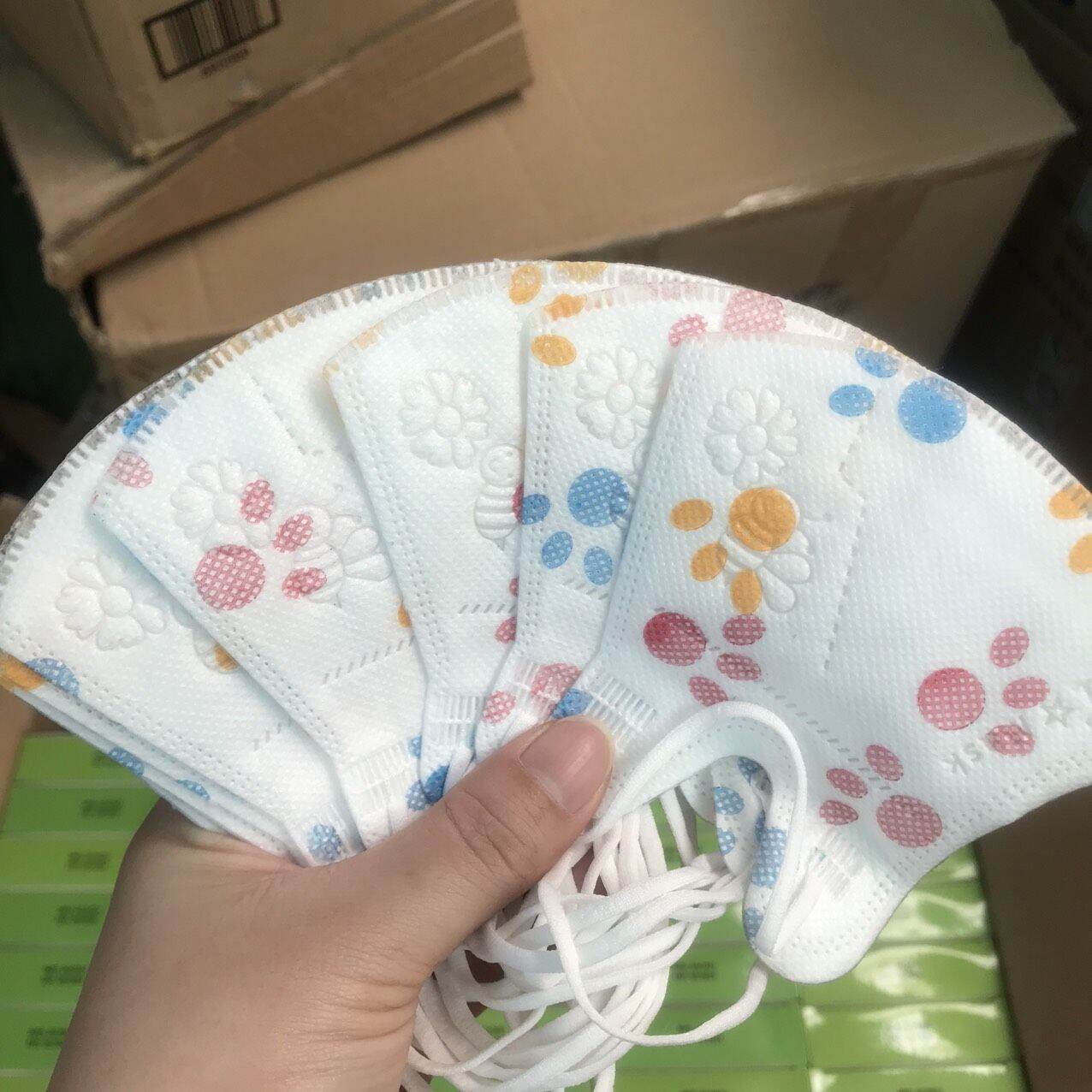 Khẩu trang em bé pt 3d mask hộp 10 cái