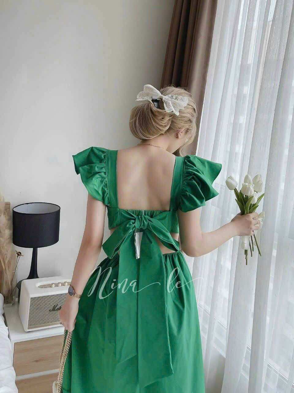 Đầm maxi khoét eo dây cột nơ lưng trẻ trung