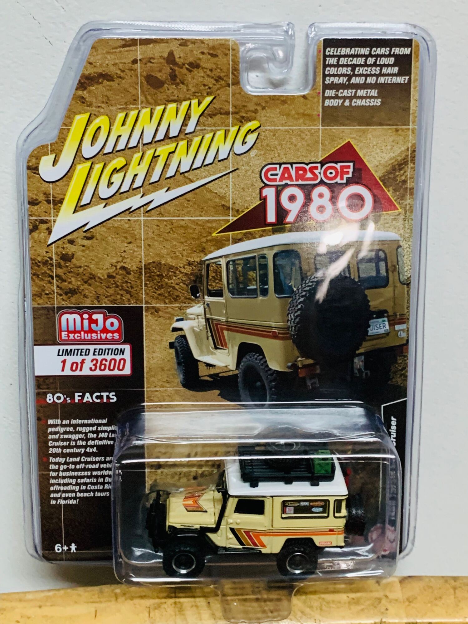 Hobby Store xe mô hình Johnny Lightning Cars of 1980 LandCruiser