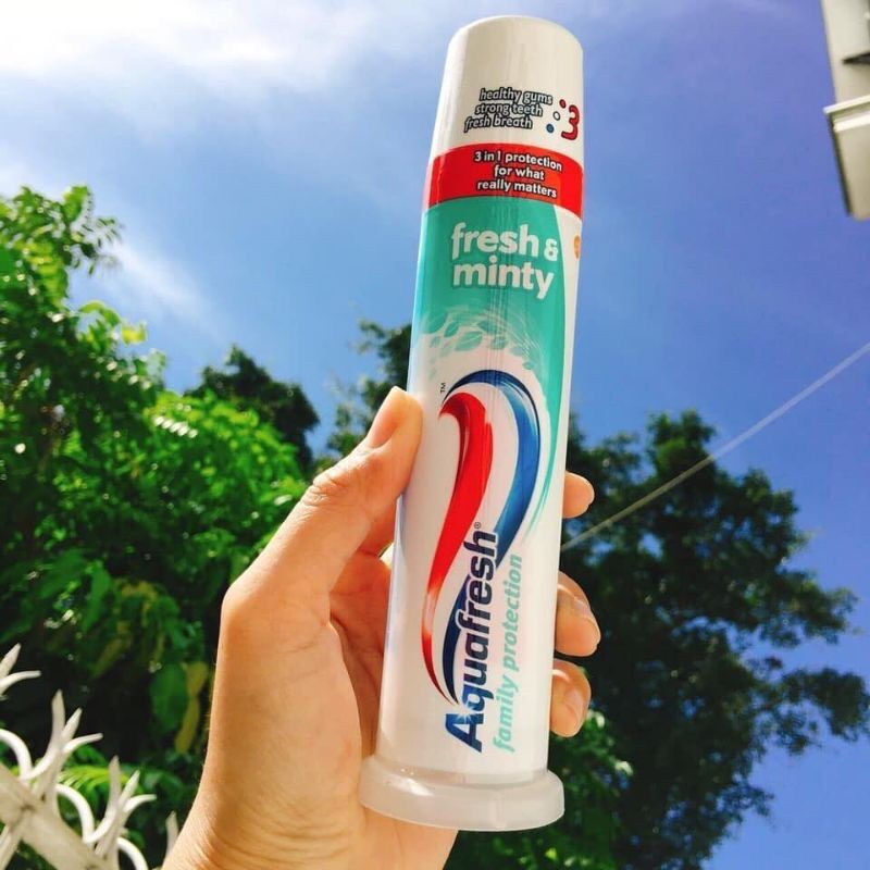 Kem đánh răng Aquafresh làm trắng sáng răng sạch mảng bám thơm miệng