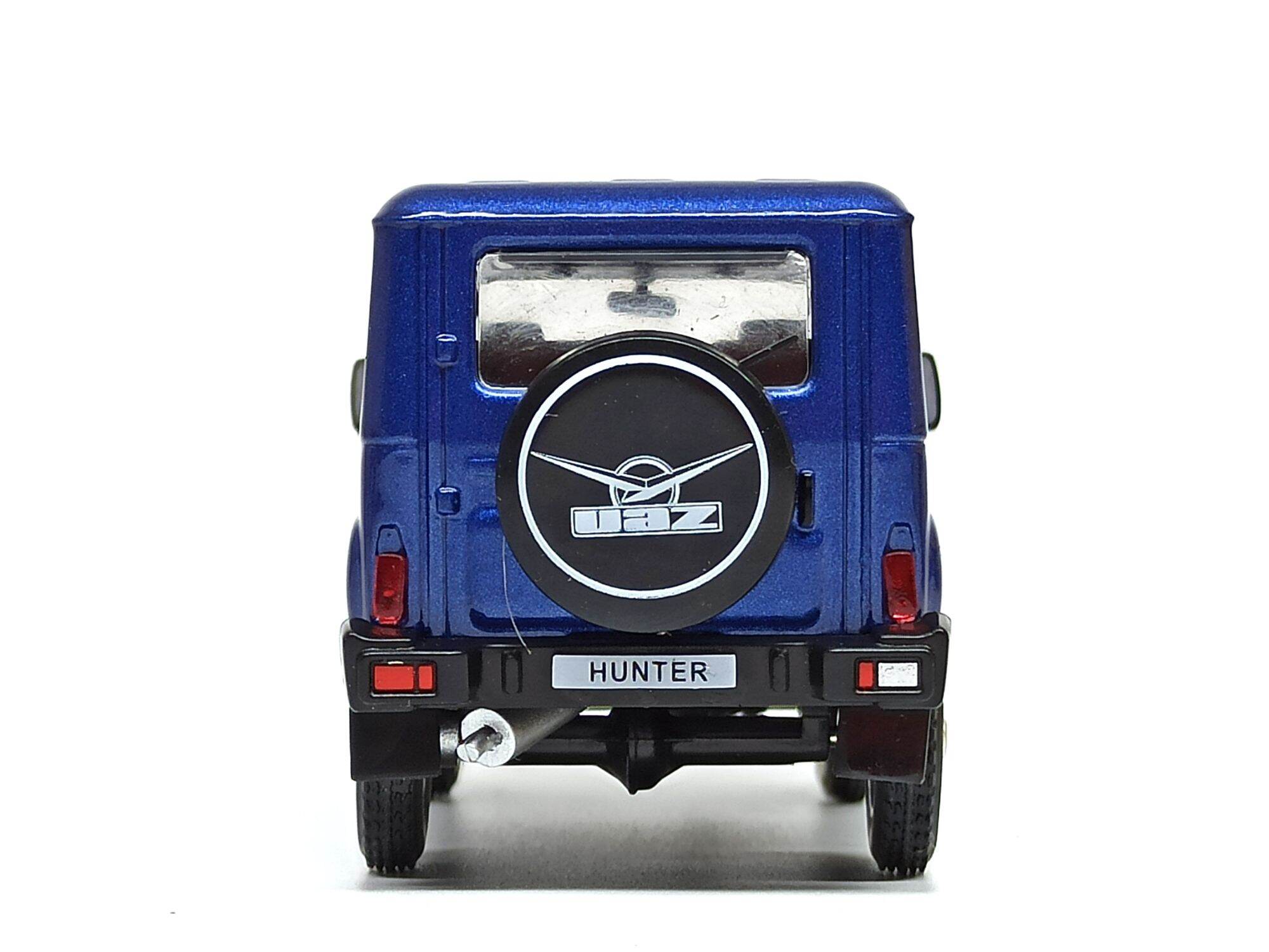 Mô hình xe Uaz Hunter
