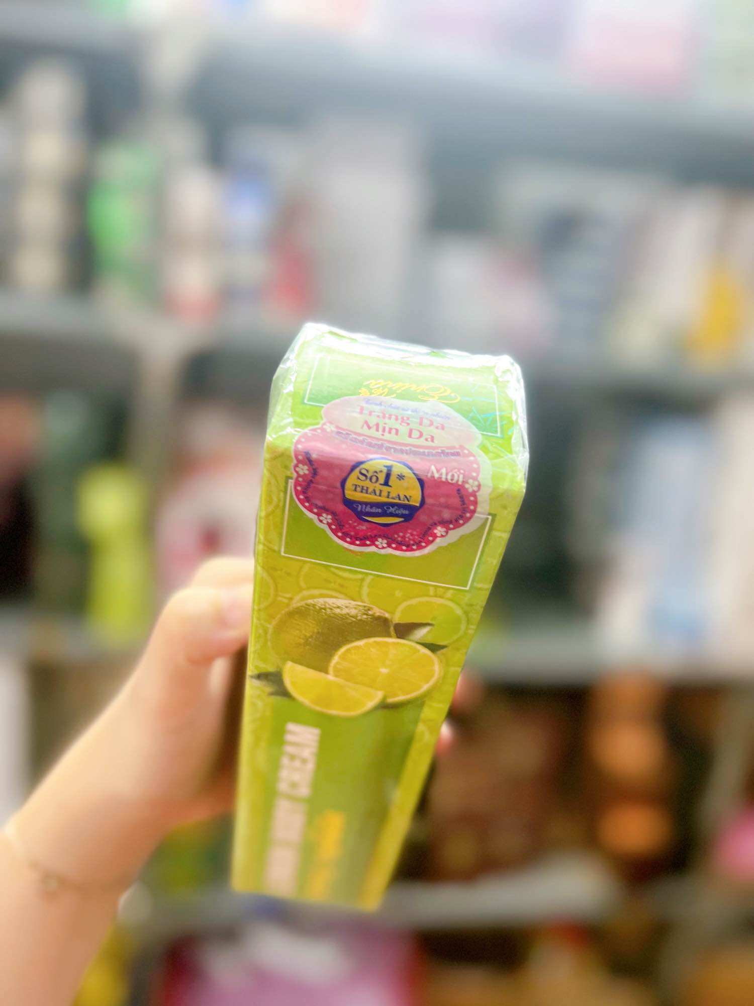 Sữa Tắm Chanh Erina Thái Lan 300ml