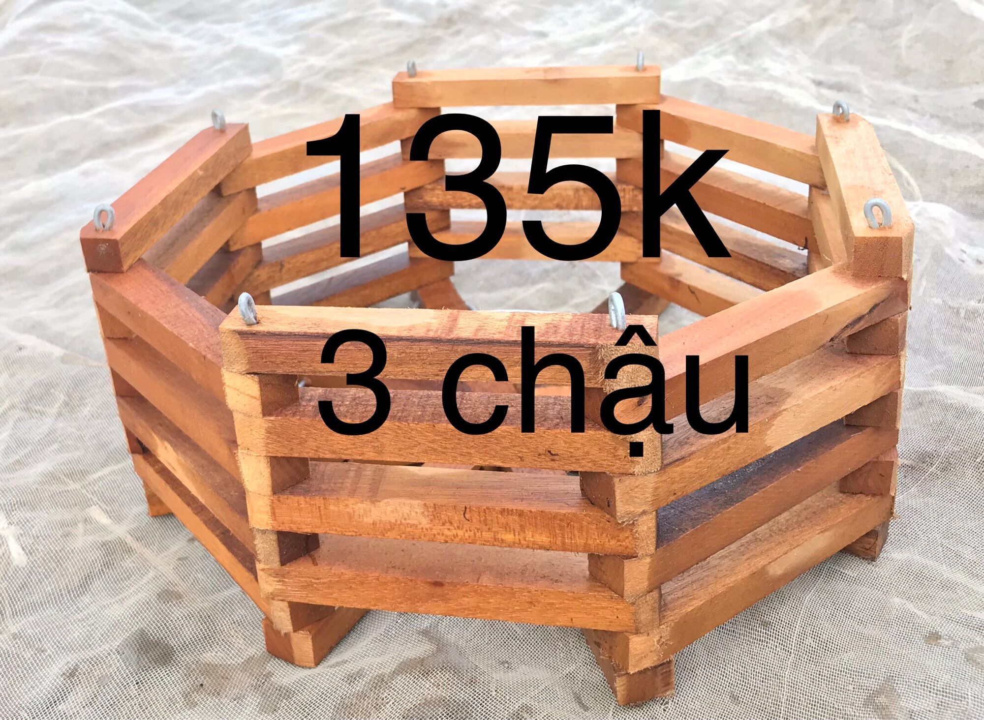 Chậu gỗ lục giác trồng Lan