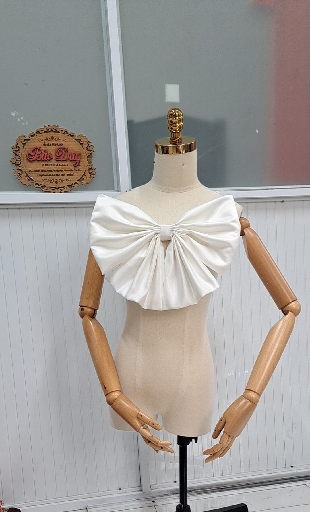 Nơ cài váy cưới đầm tiệc siêu xinh