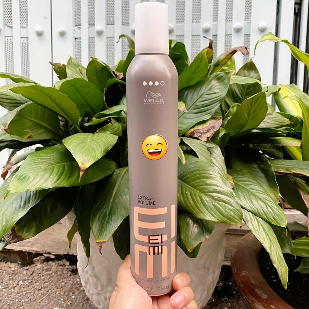 Bọt tạo độ phồng cho tóc Wella EIMI giữ nếp Extra Volume Strong Hold Volumising Mousse 300ml