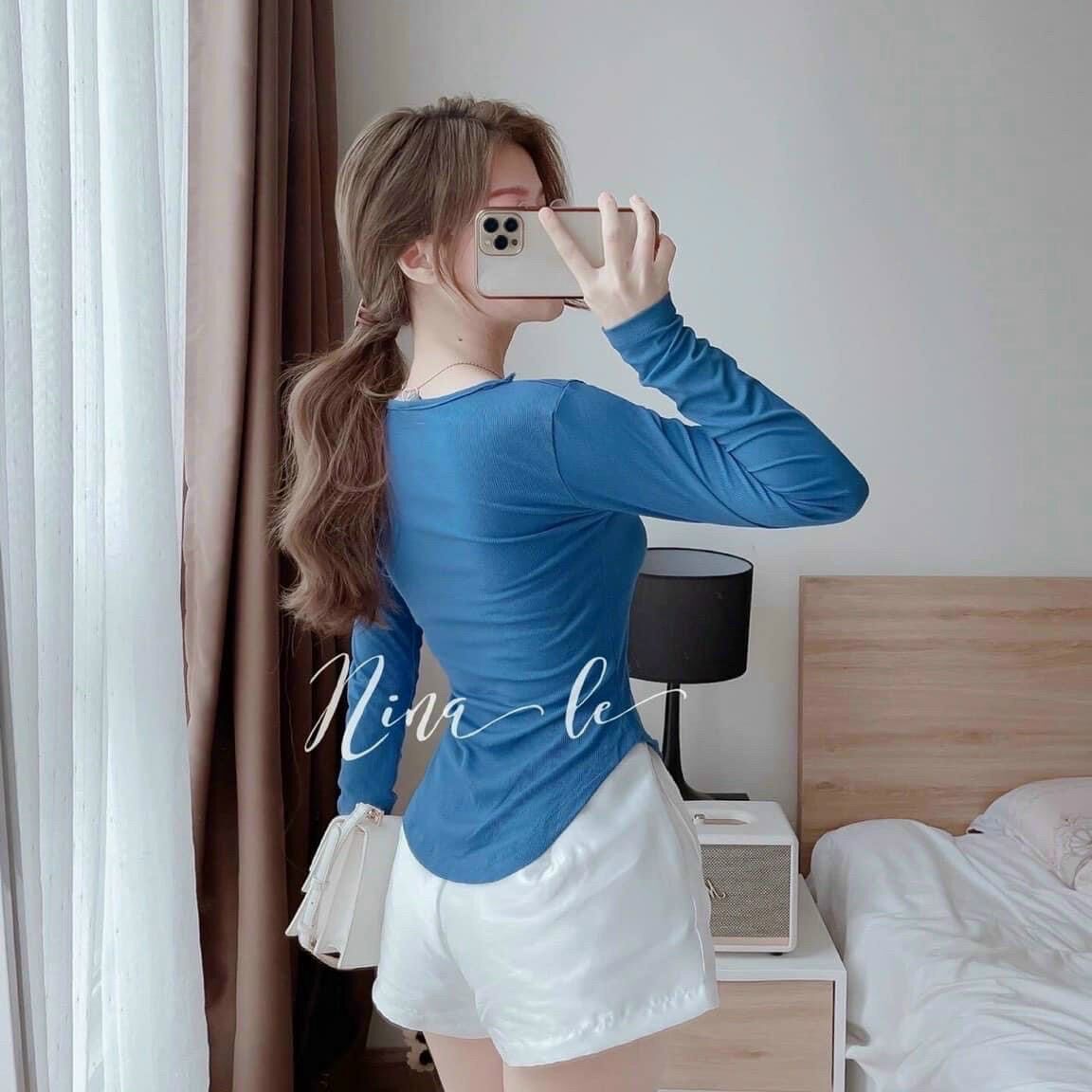 Áo len tăm cổ vuông đuôi tôm