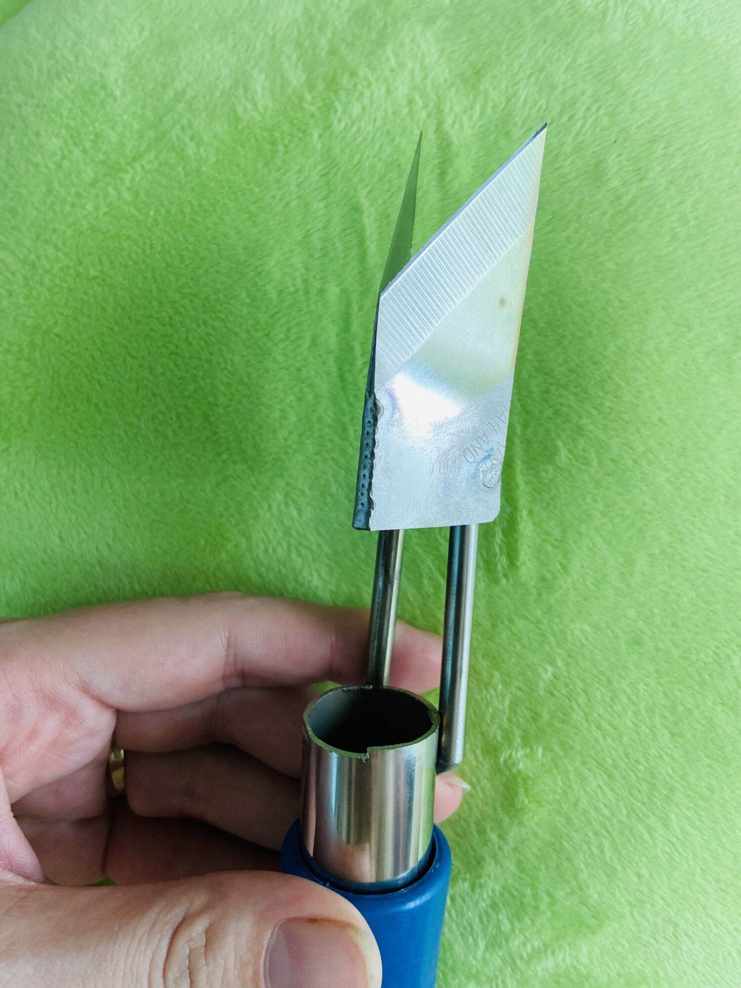 DAO GỌT MẮT THƠM