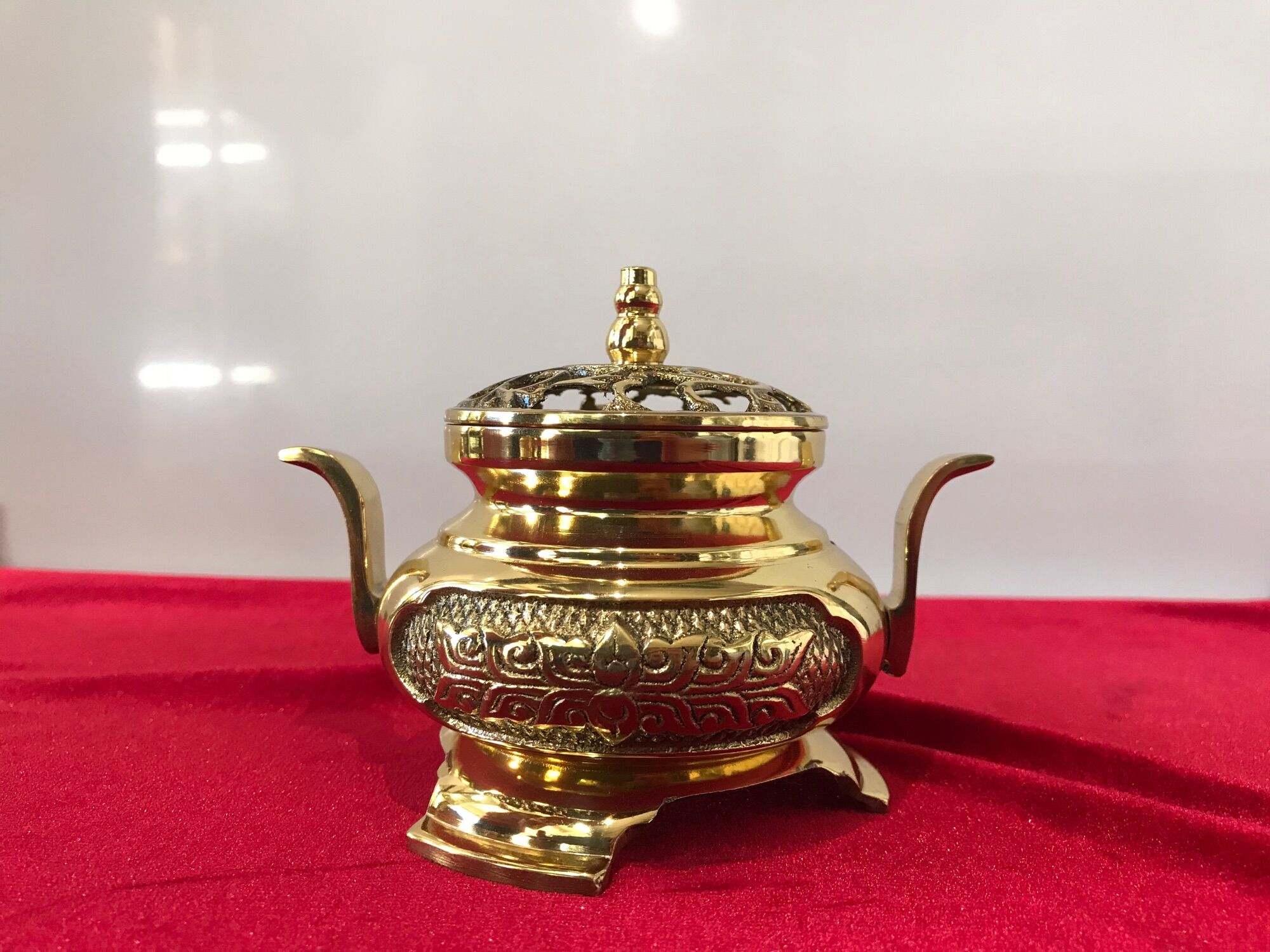 Xông Trầm Bằng Đồng cao 12cm