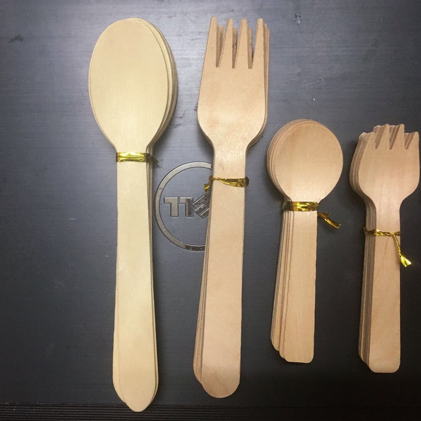 Set 10 muỗng gỗ hoặc 10 muỗng gỗ