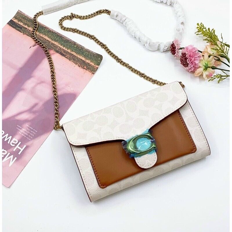 Túi đeo chéo kiêm clutch C0 ach tabby