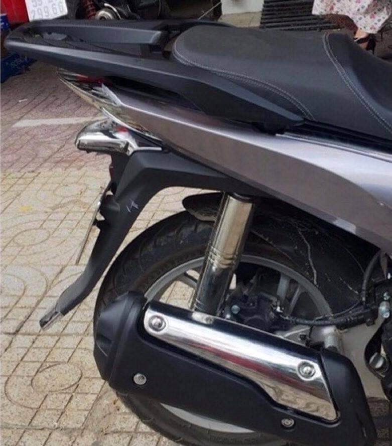 Ốp pô sh 300i gắn SH 12 - Sh19