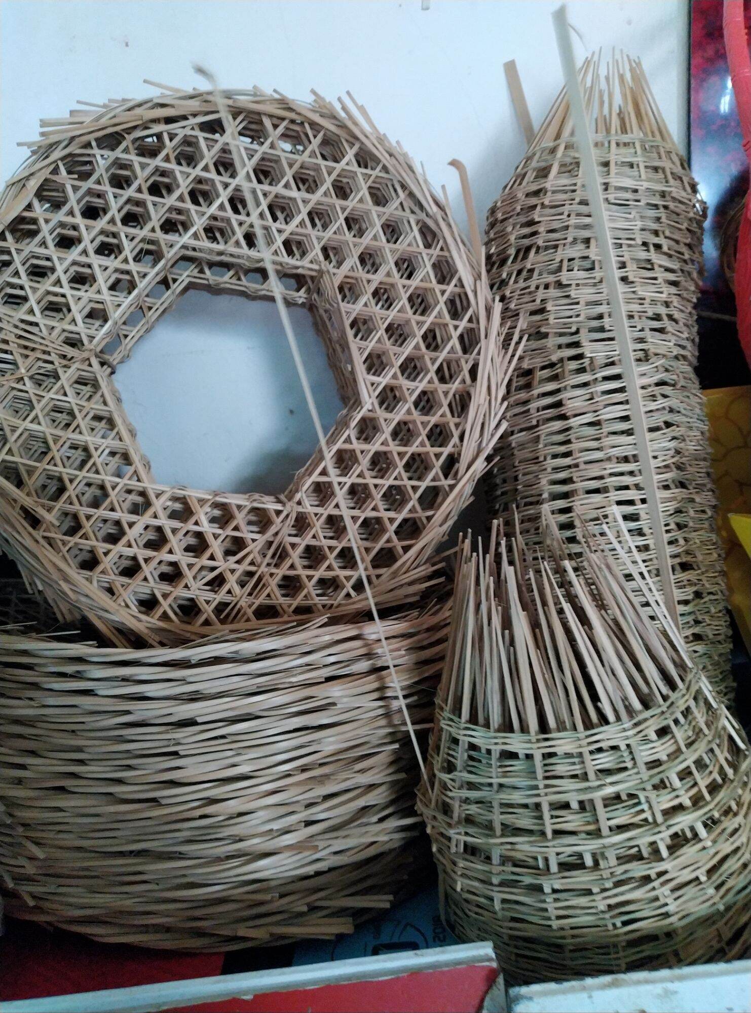 LỜ ĐẶT BẮT TÔM 10 CÁI BẰNG TRE