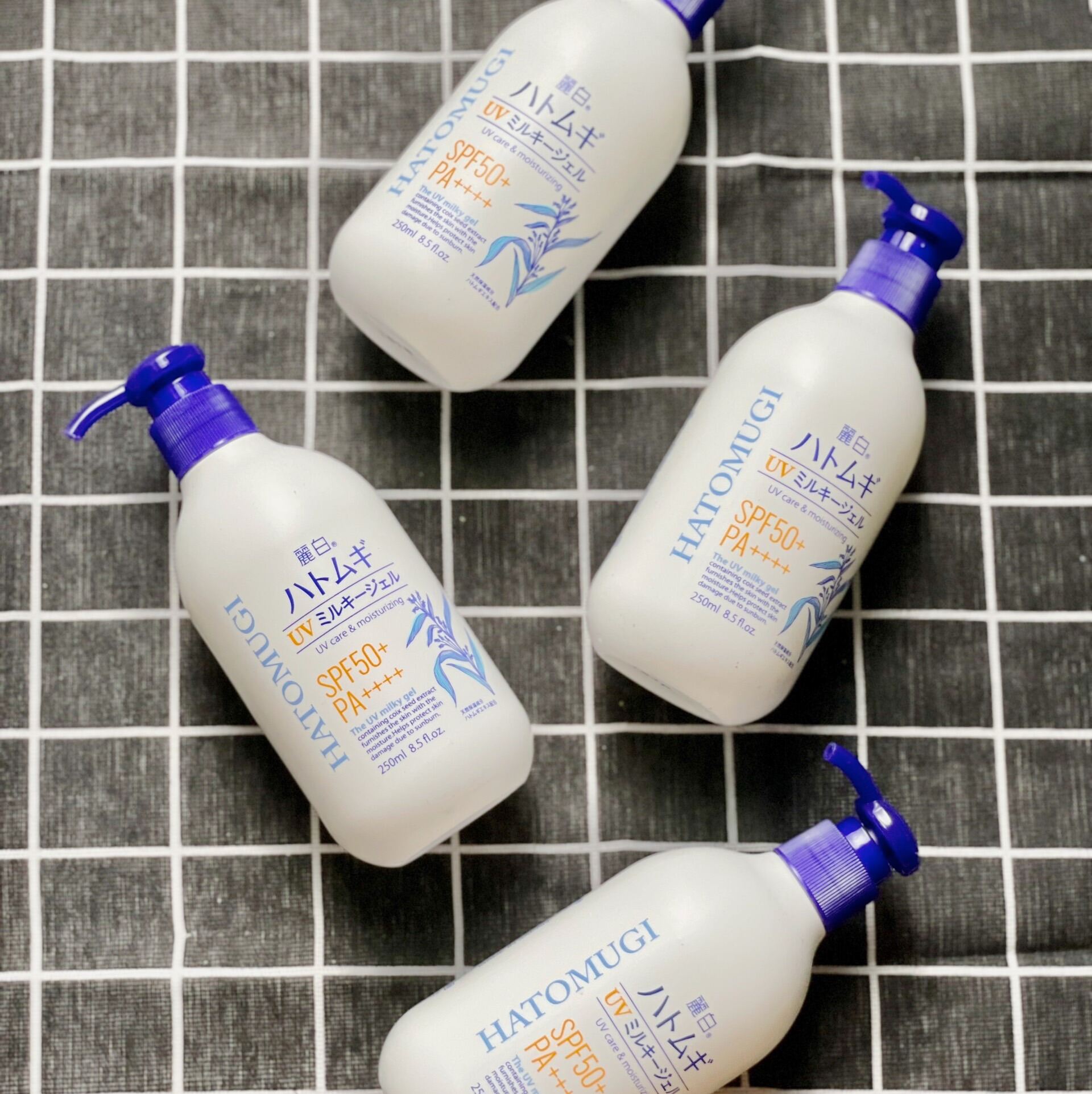 [Chính hãng] Sữa dưỡng thể làm sáng da và chống nắng SPF50+ HATOMUGI Nhật Bản