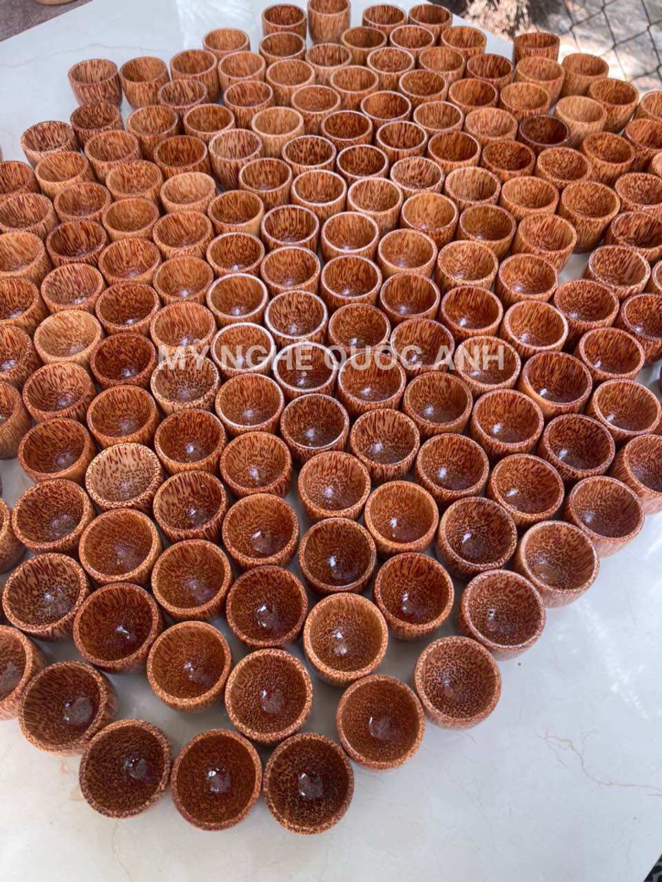 Ly uống rượu gỗ dừa