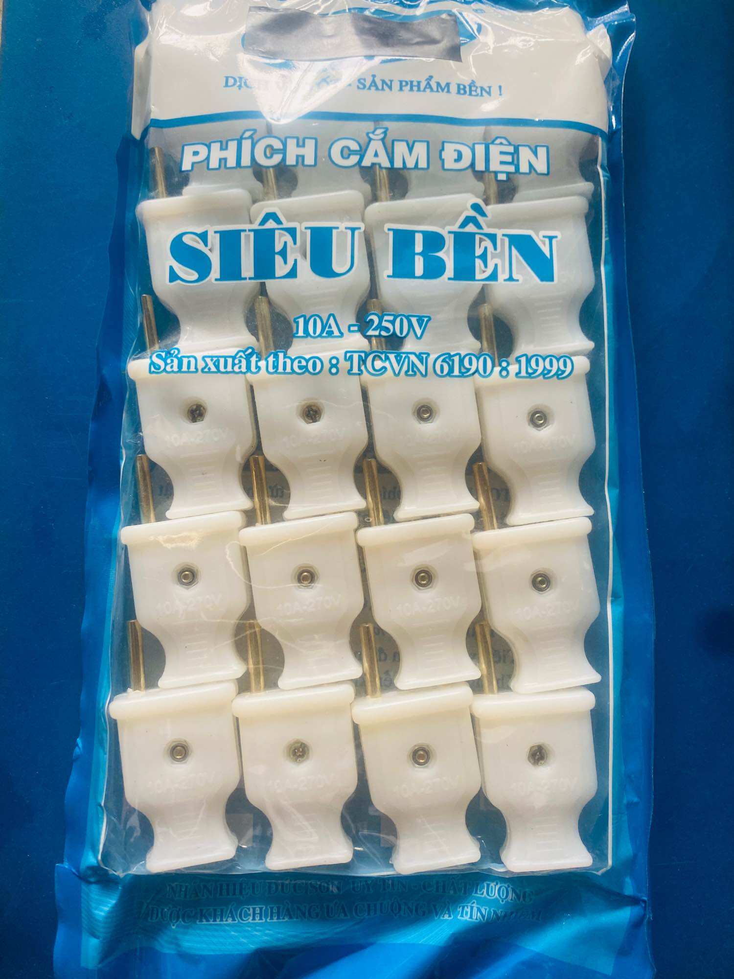 20 cái phích cắm điện