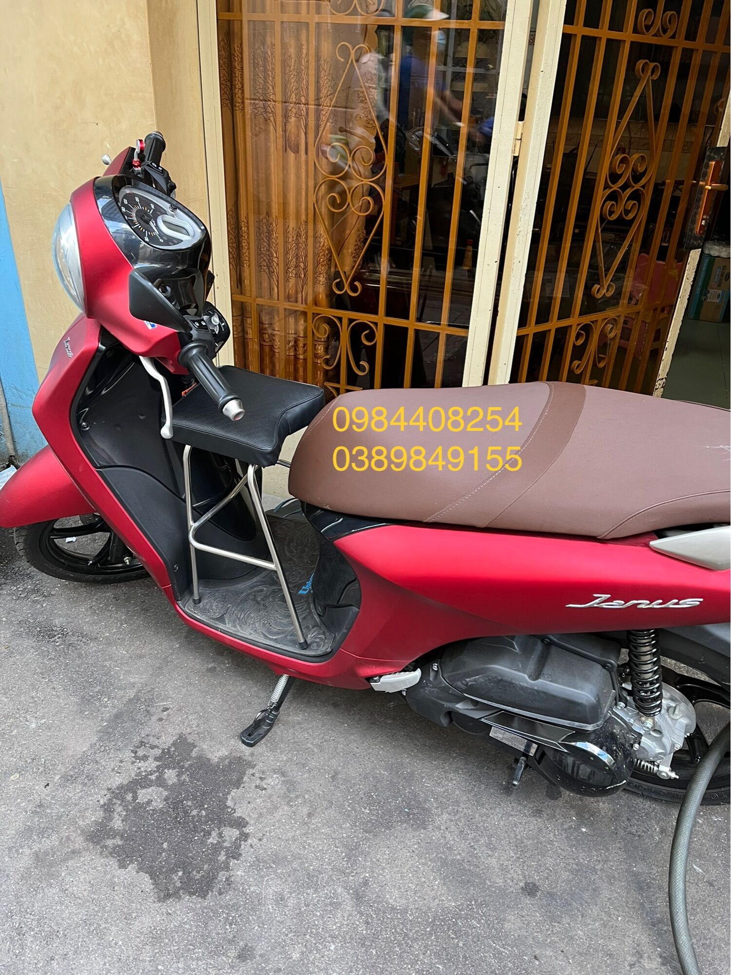 Ghế Ngồi Xe Máy Cho Bé Xe Sh Mode - Janus - Latte  (Không Dựa)