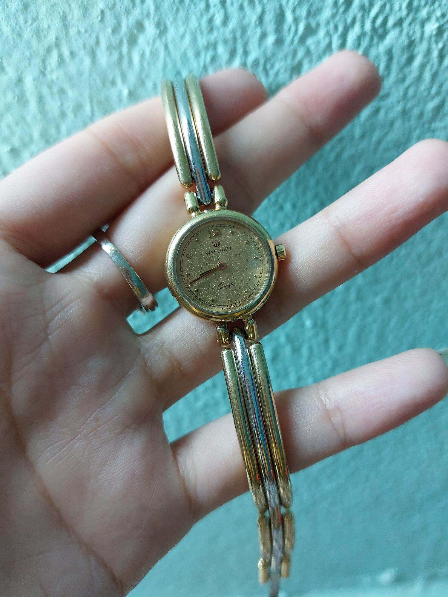 đồng hồ nữ waltham Thụy Sỹ