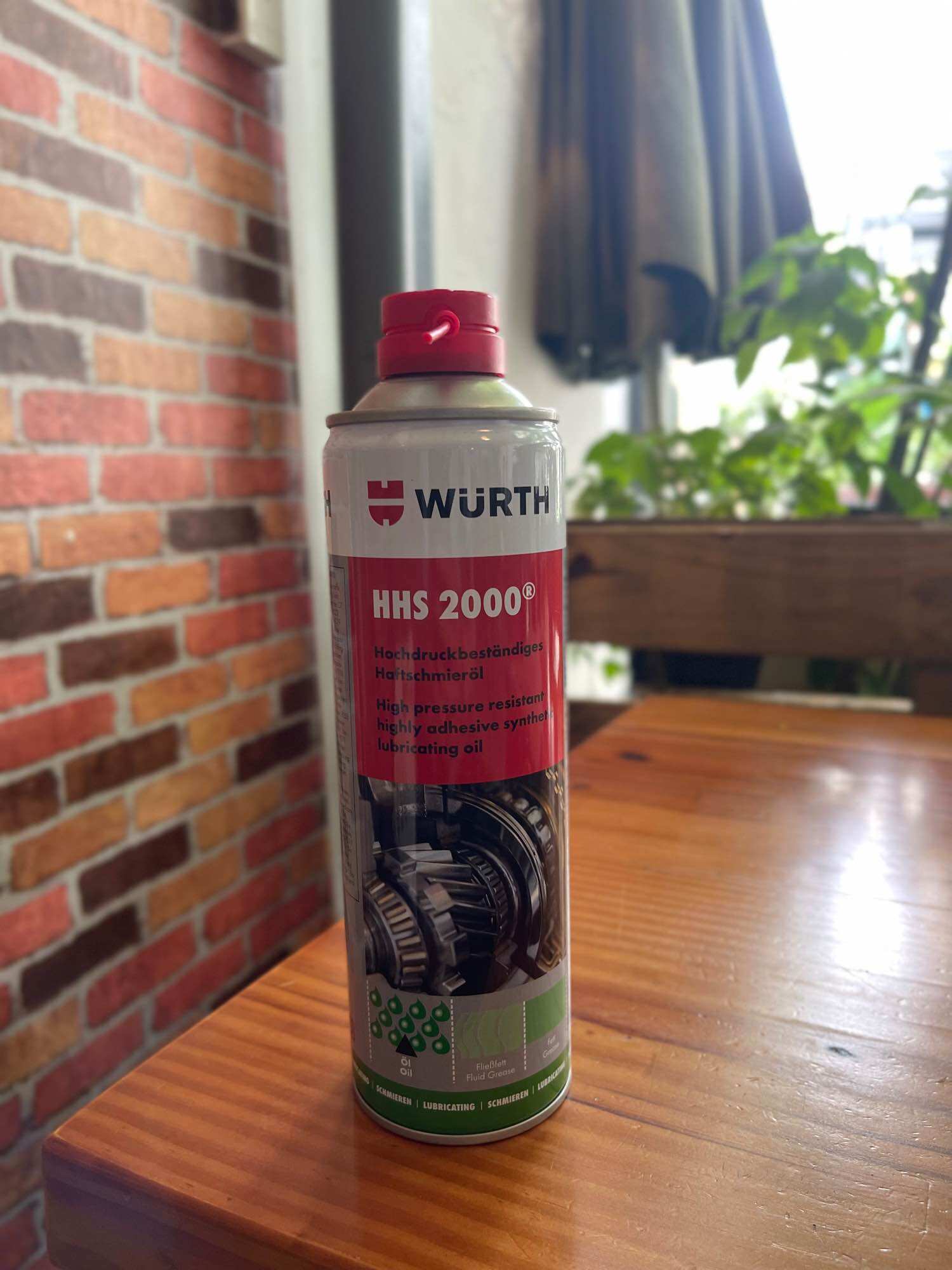 MỠ BÒ NƯỚC WURTH HHS 2000 ADHESIVE LUBRICANT P116 500ML