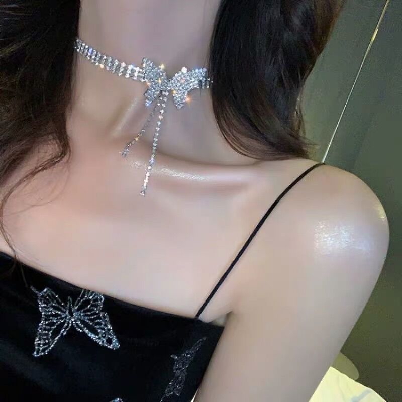 Vòng cổ , choker đính đá lấp lánh