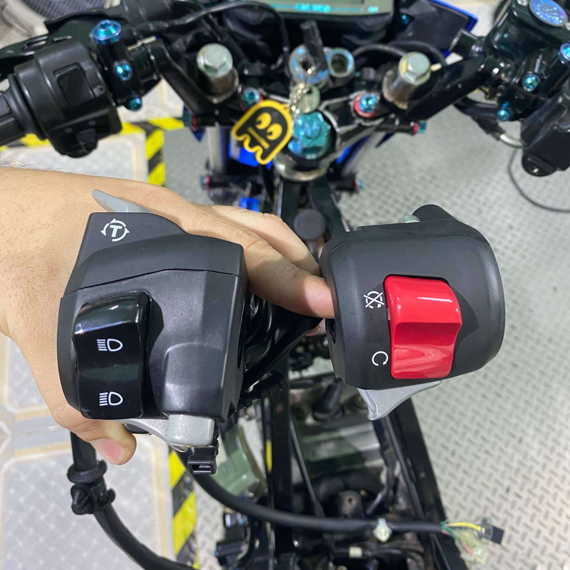 [CHÍNH HÃNG] Cùm CB650, Cùm PCX Hybrid