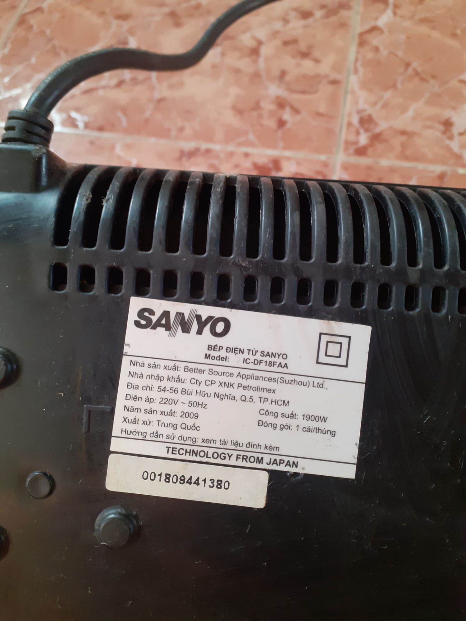 bếp từ Sanyo
