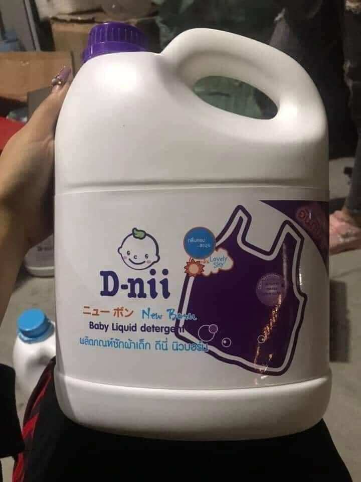 NƯỚC GIẶT XẢ Dnii - Kid  CAN 3,6L HANG CONG TY