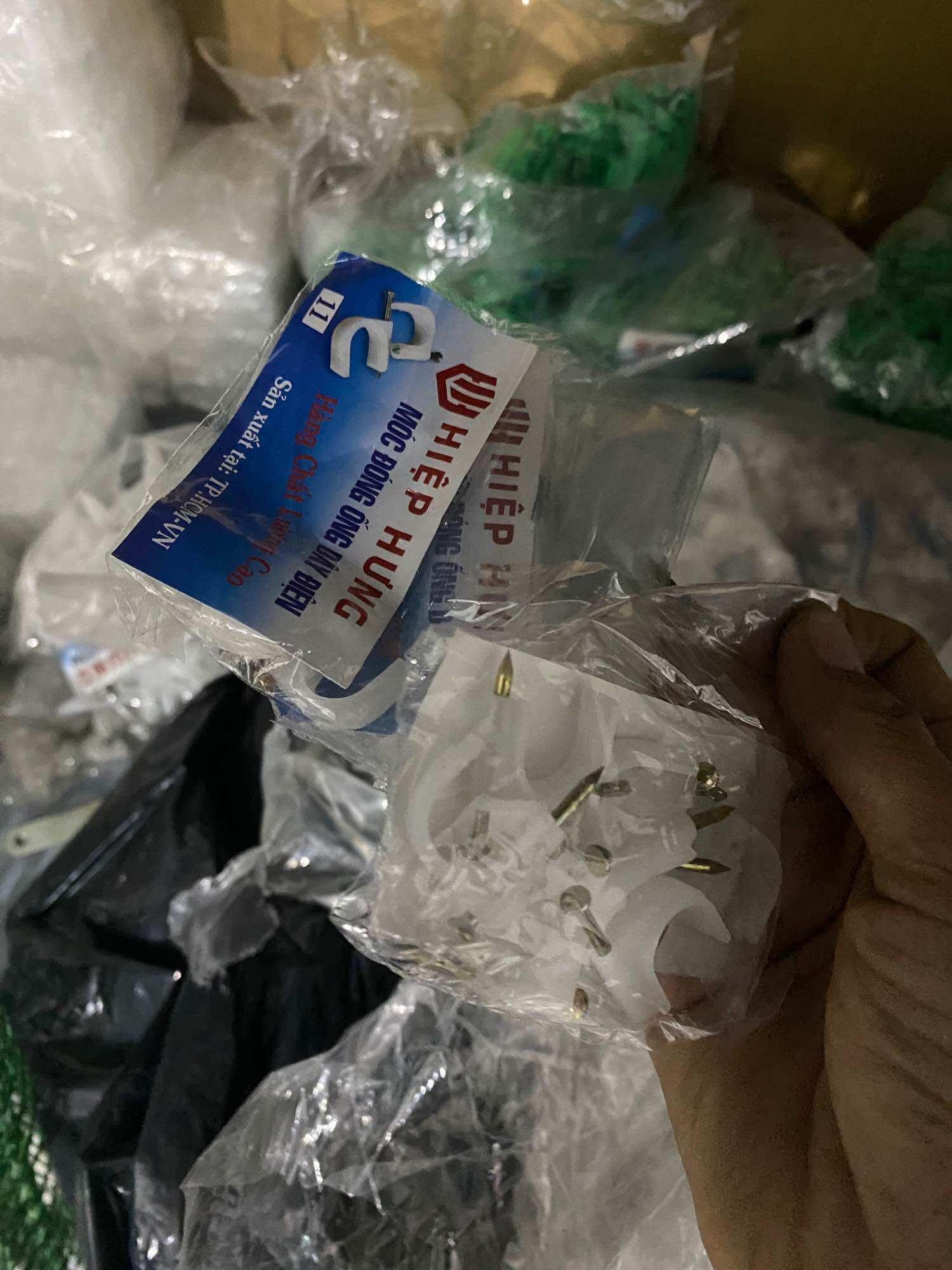 10 bịt móc đinh 11mm(bịt tầm 8 cái)