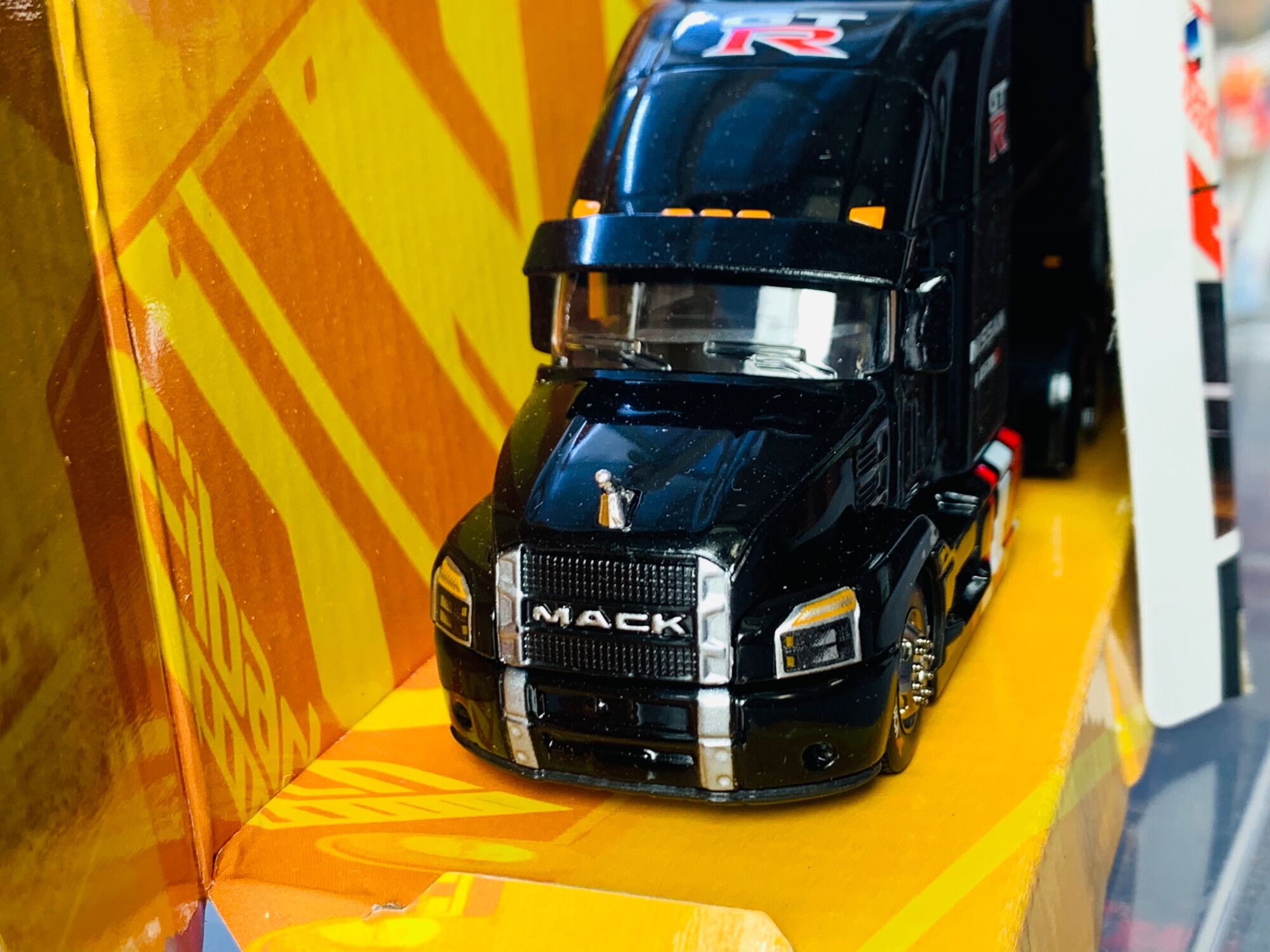 Hobby Store xe mô hình Maisto Container