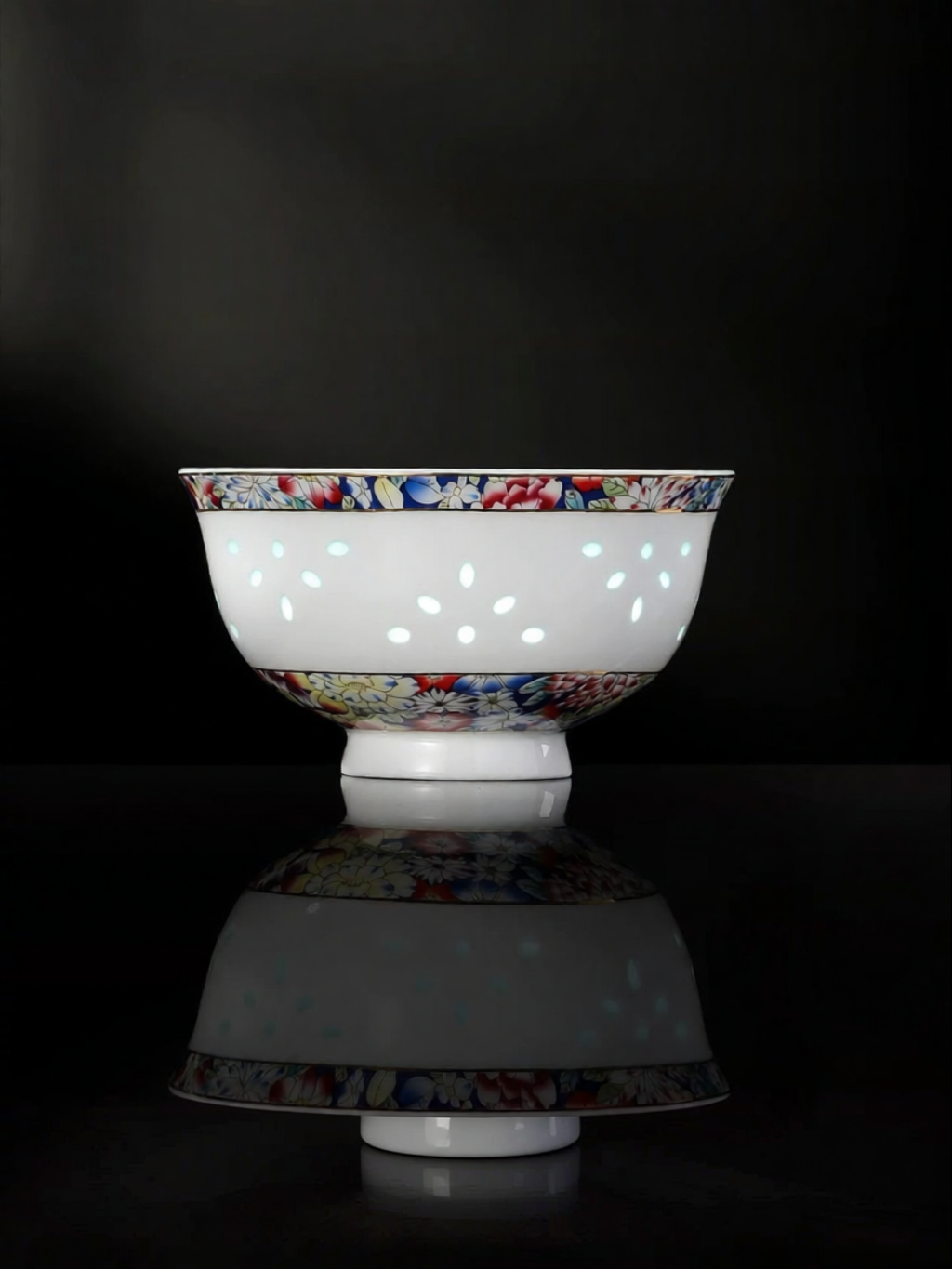 JINGDEZHEN | Floral Enamel Glaze Tableware Set Giá 47,109,000 Đồng*Miễn phí vận chuyển
