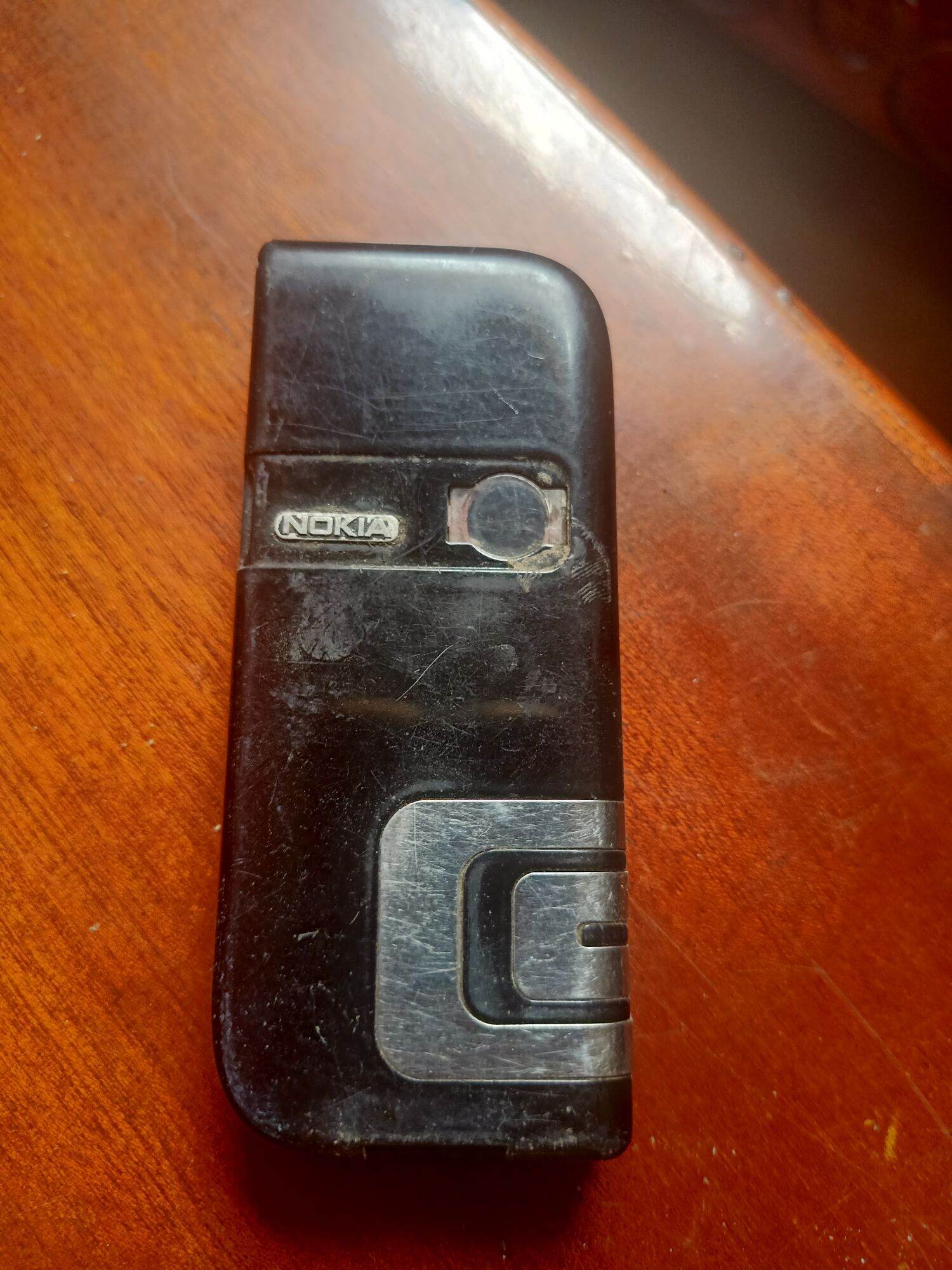 xác DT Nokia 7260