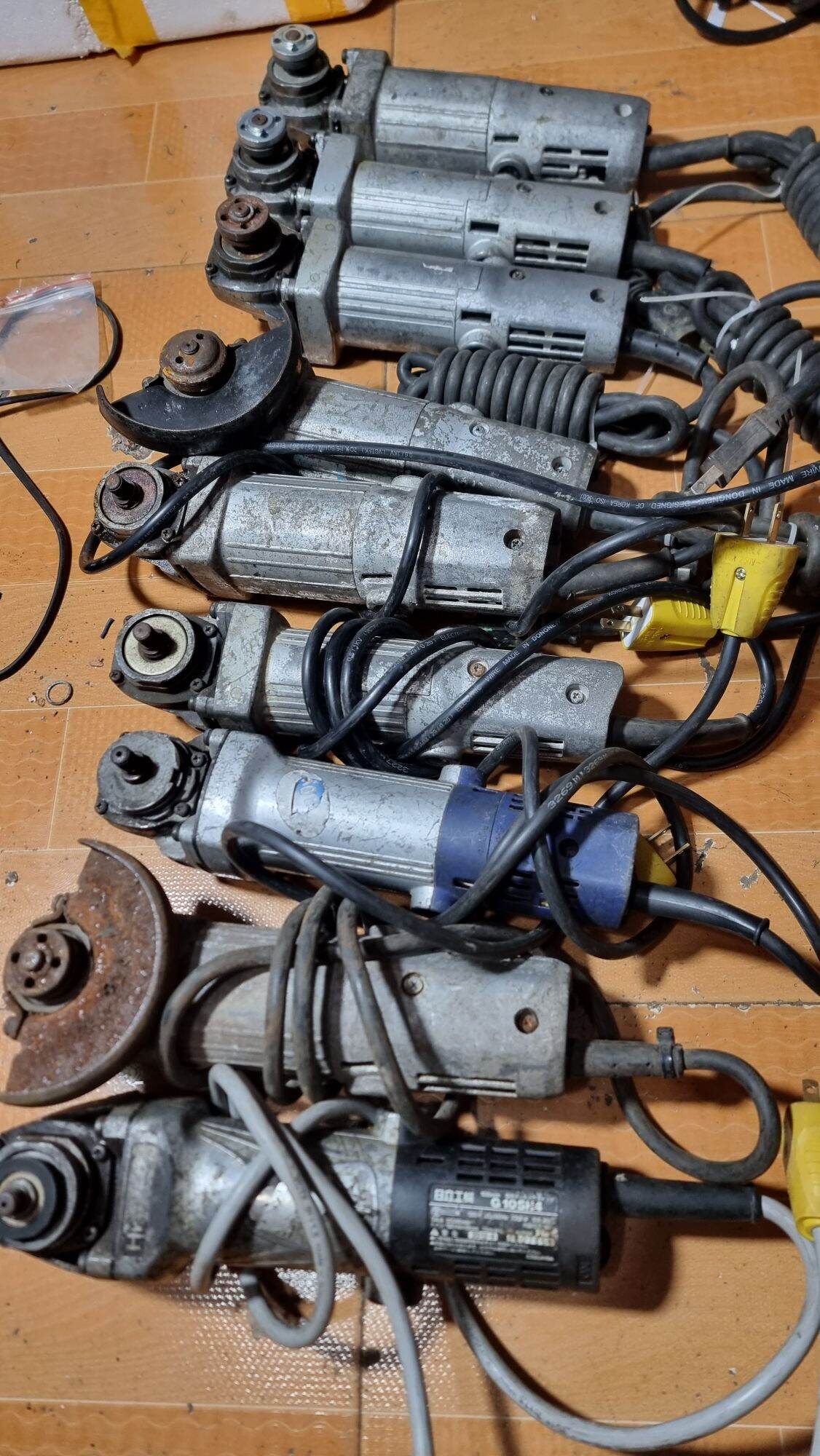 Máy mài 100mm vỏ nhôm hàng bãi nhật sử dụng điện 100v