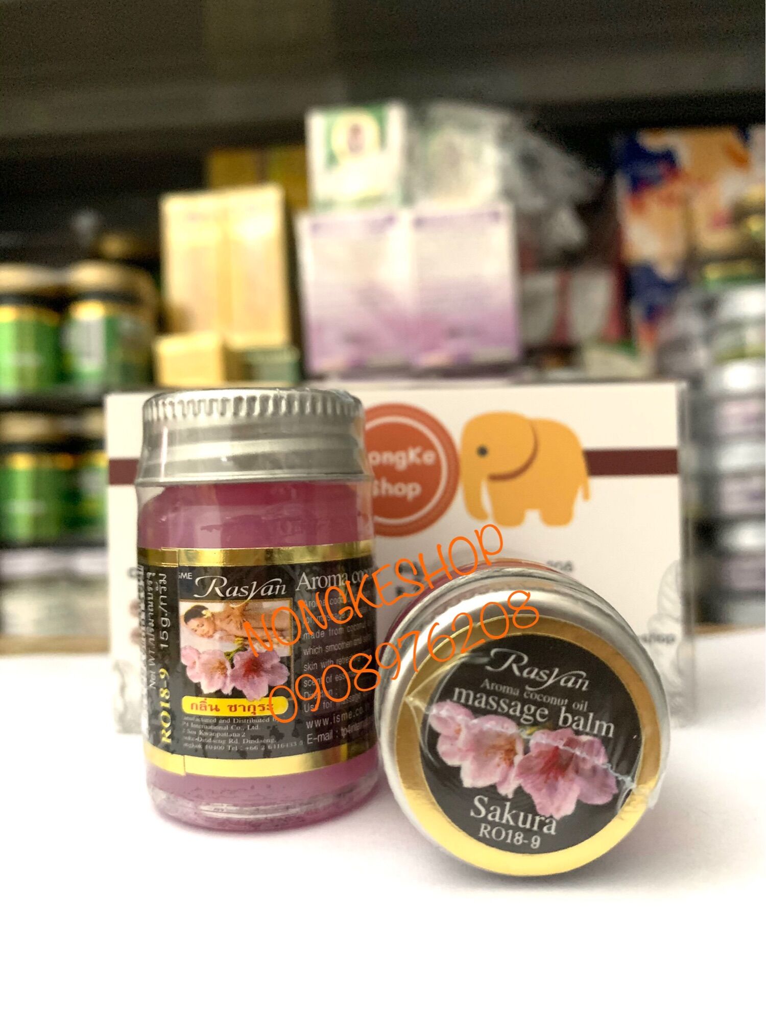 Dầu cù là Aroma Rasyan hương Sakura