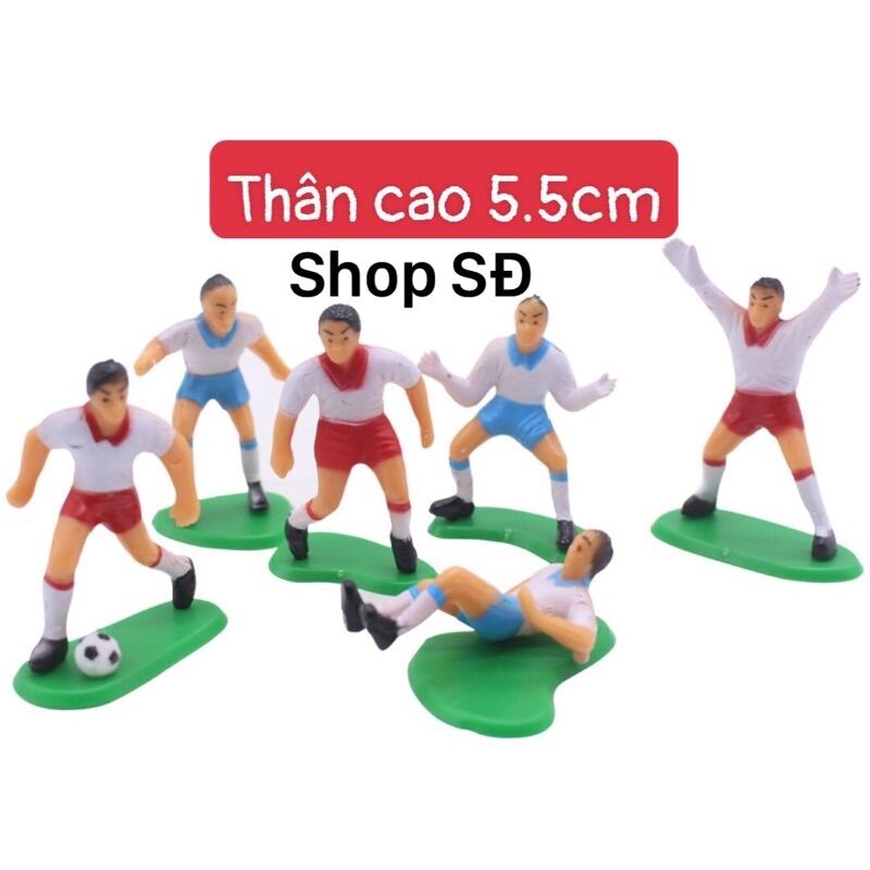 MÔ HÌNH CẦU THỦ ĐÁ BANH VÀ KHUNG THÀNH