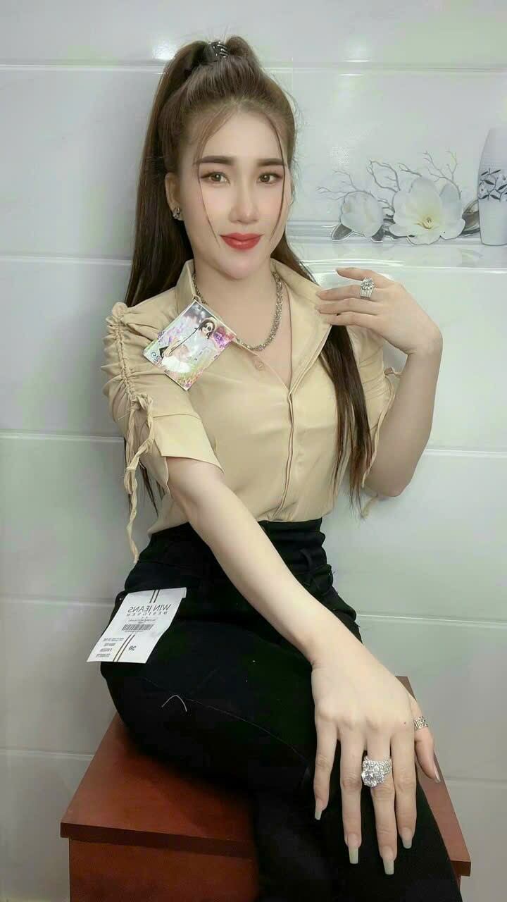 Ao so mi nữ somi tay rút.mango 8D