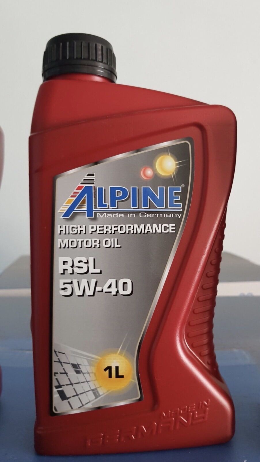 NHỚT ALPINE RSL 5W40 DÀNH CHO XE TAY GA VÀ Ô TÔ NHẬP TỪ ĐỨC