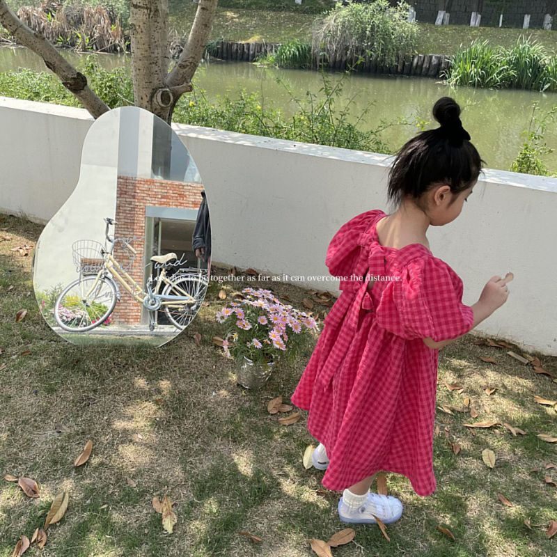 Váy tay bồng xoè nơ lưng tiểu thư bé gái