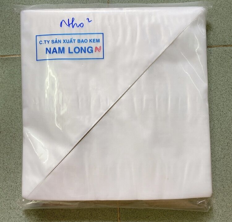 Túi tam giác bắt bông kem