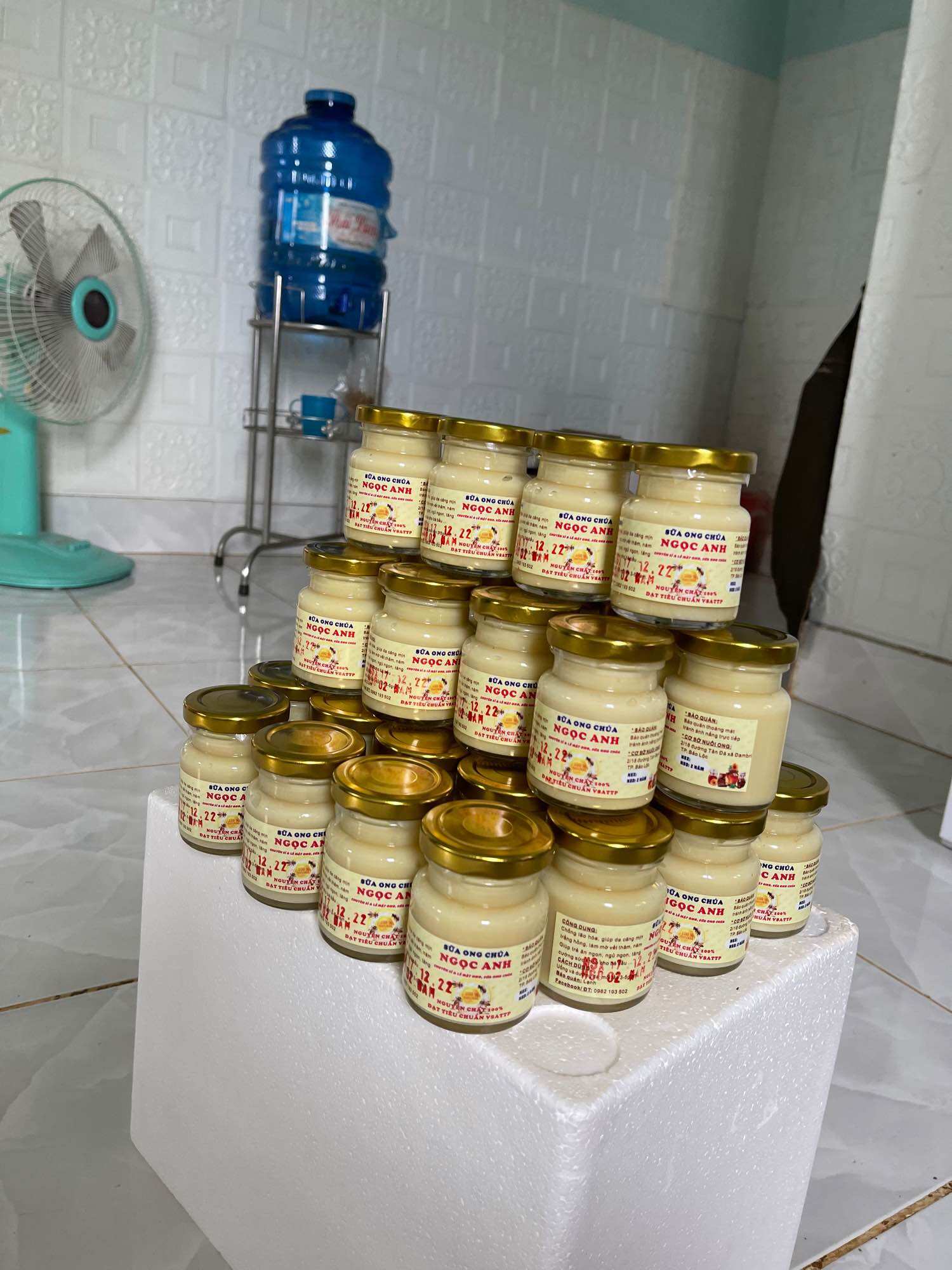 COMBO 2 hũ sữa ong chúa 200gr