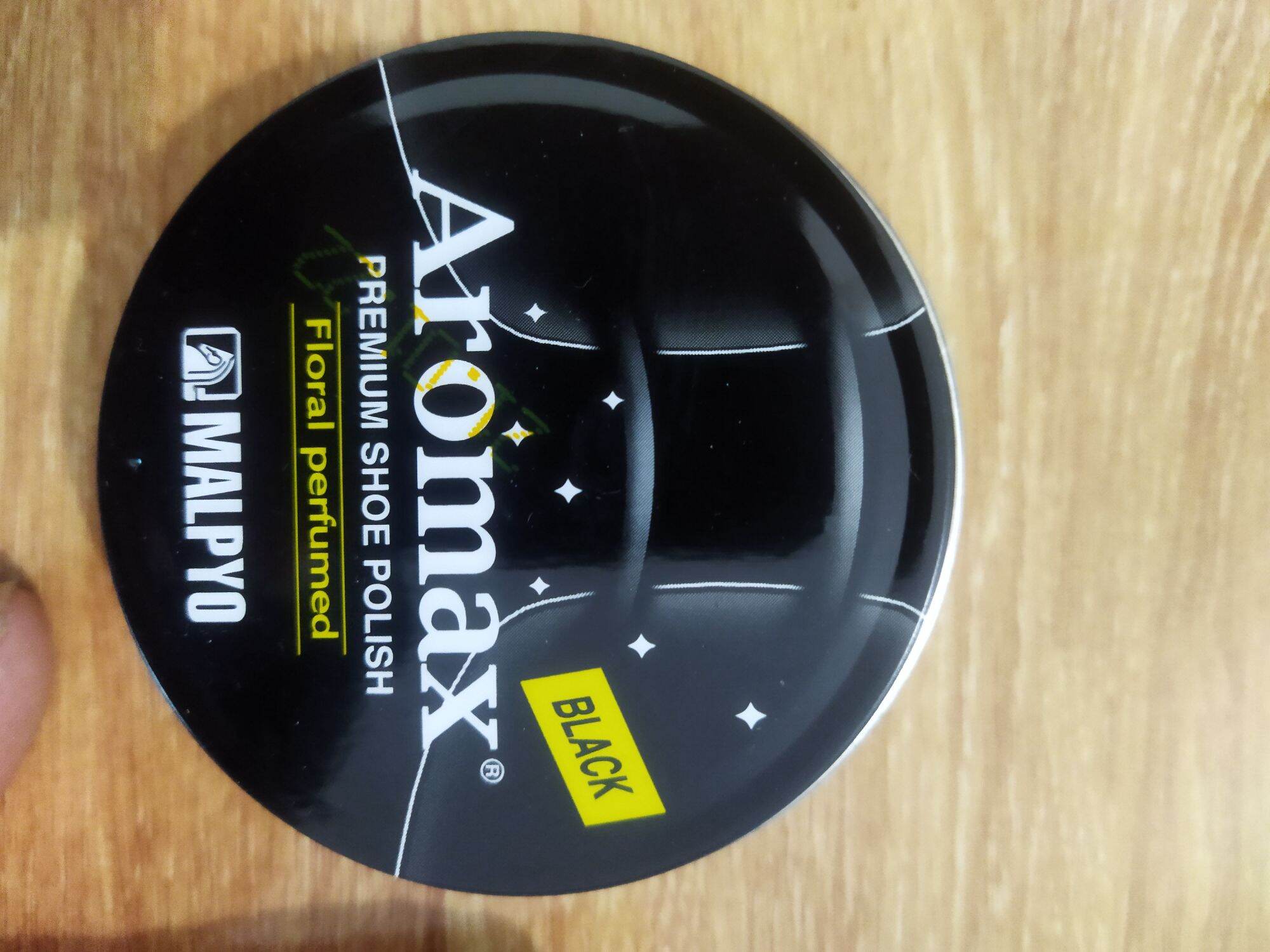 xi đen hàn quốc Aromax + bàn chải đánh giầy PT19