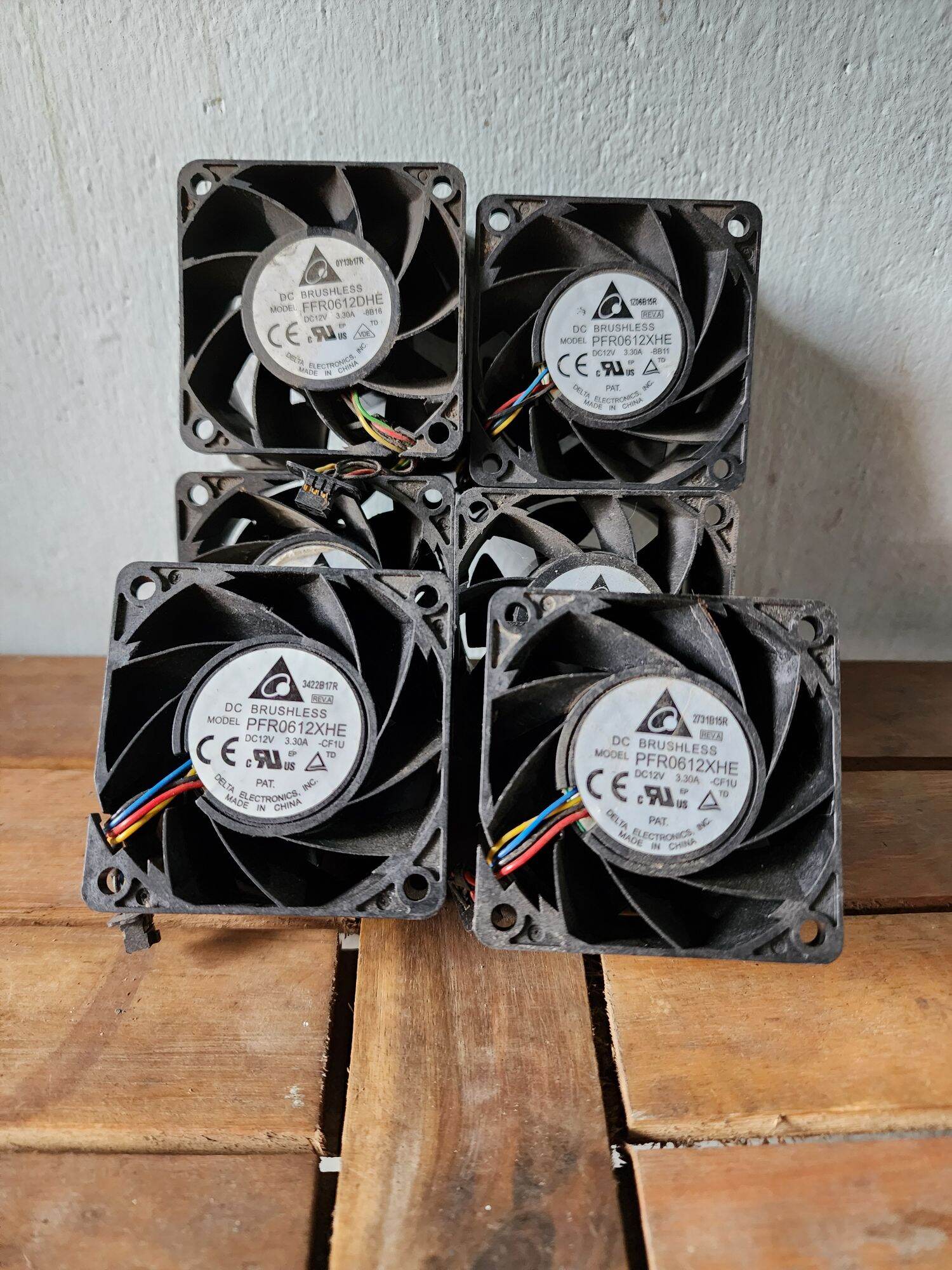 Quạt Phản Lực 12v 6x6 ~3.8cm 3.3A