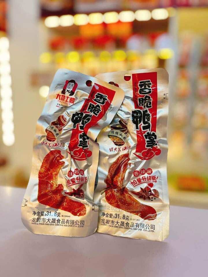 CHÂN VỊT CAY DACHENG