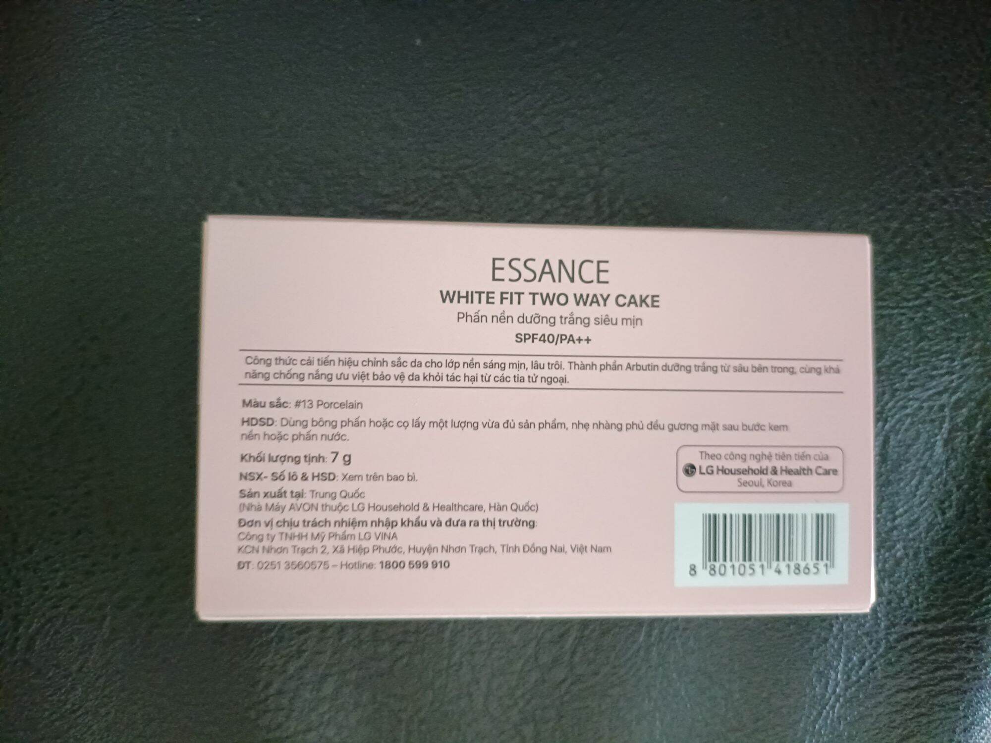 phấn nền dưỡng trắng siêu mịn Esance